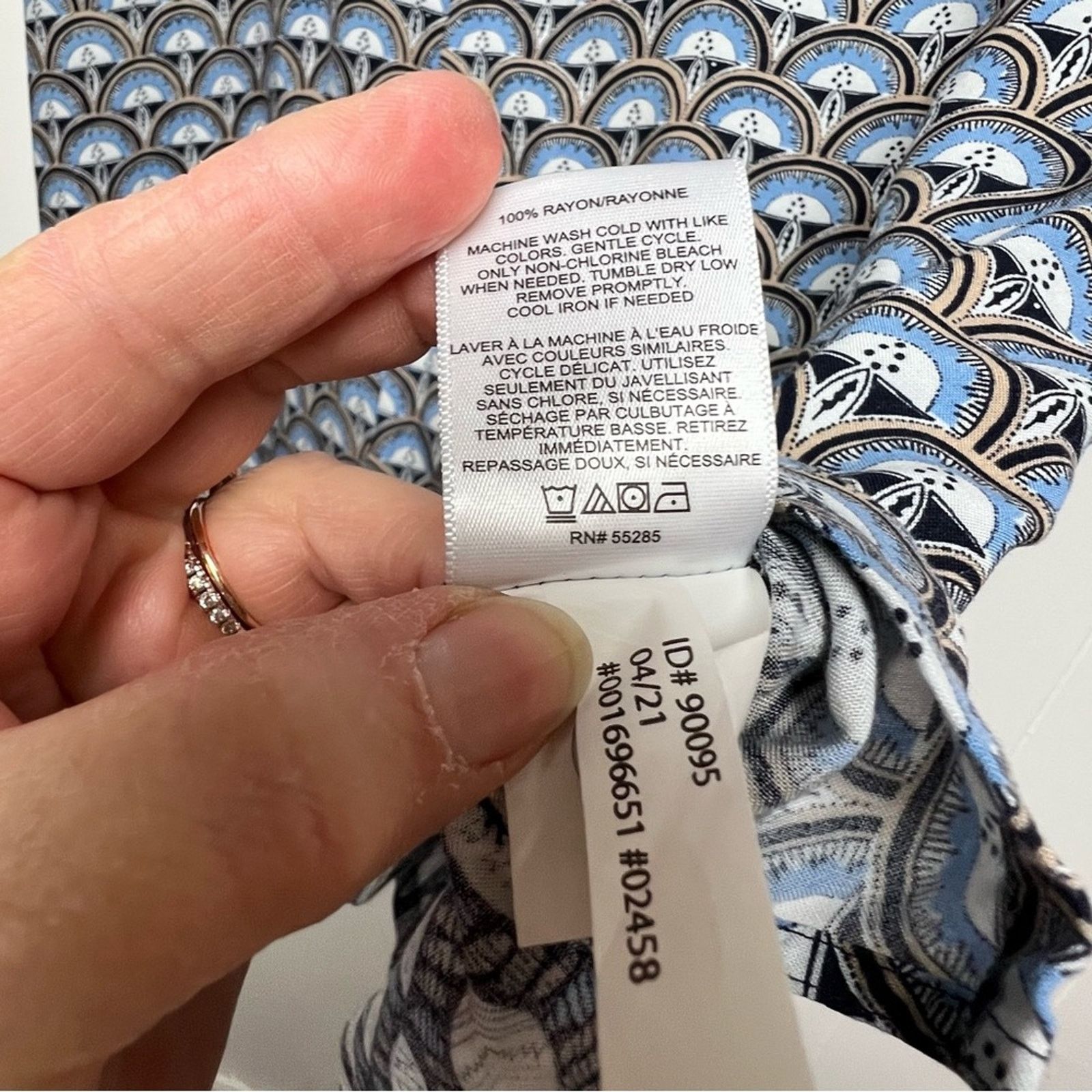 Express Express Blue & White Geometric Print Shirt Men’s XL Size US XL / EU 56 / 4 - 11 Thumbnail