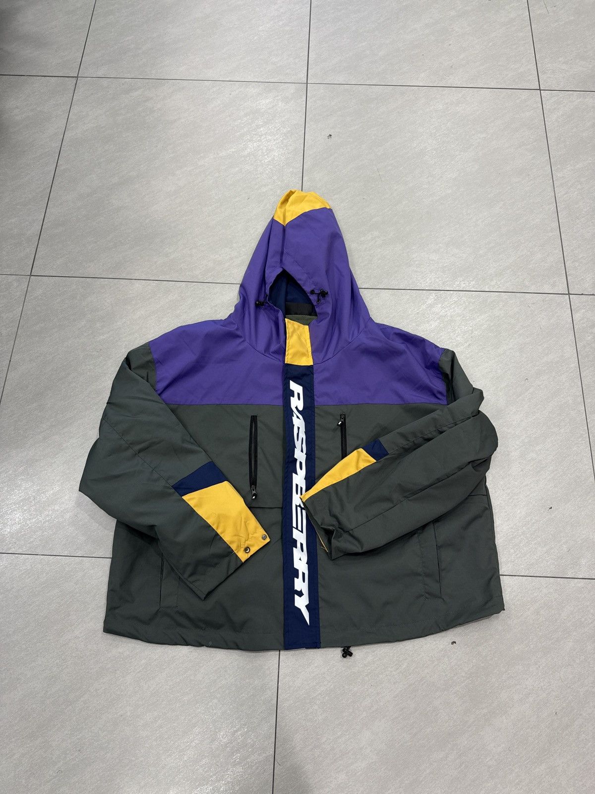 The GV Gallery The GVGallery Raspberry Hills Shanghai Jacket Size US M / EU 48-50 / 2 - 1 Thumbnail