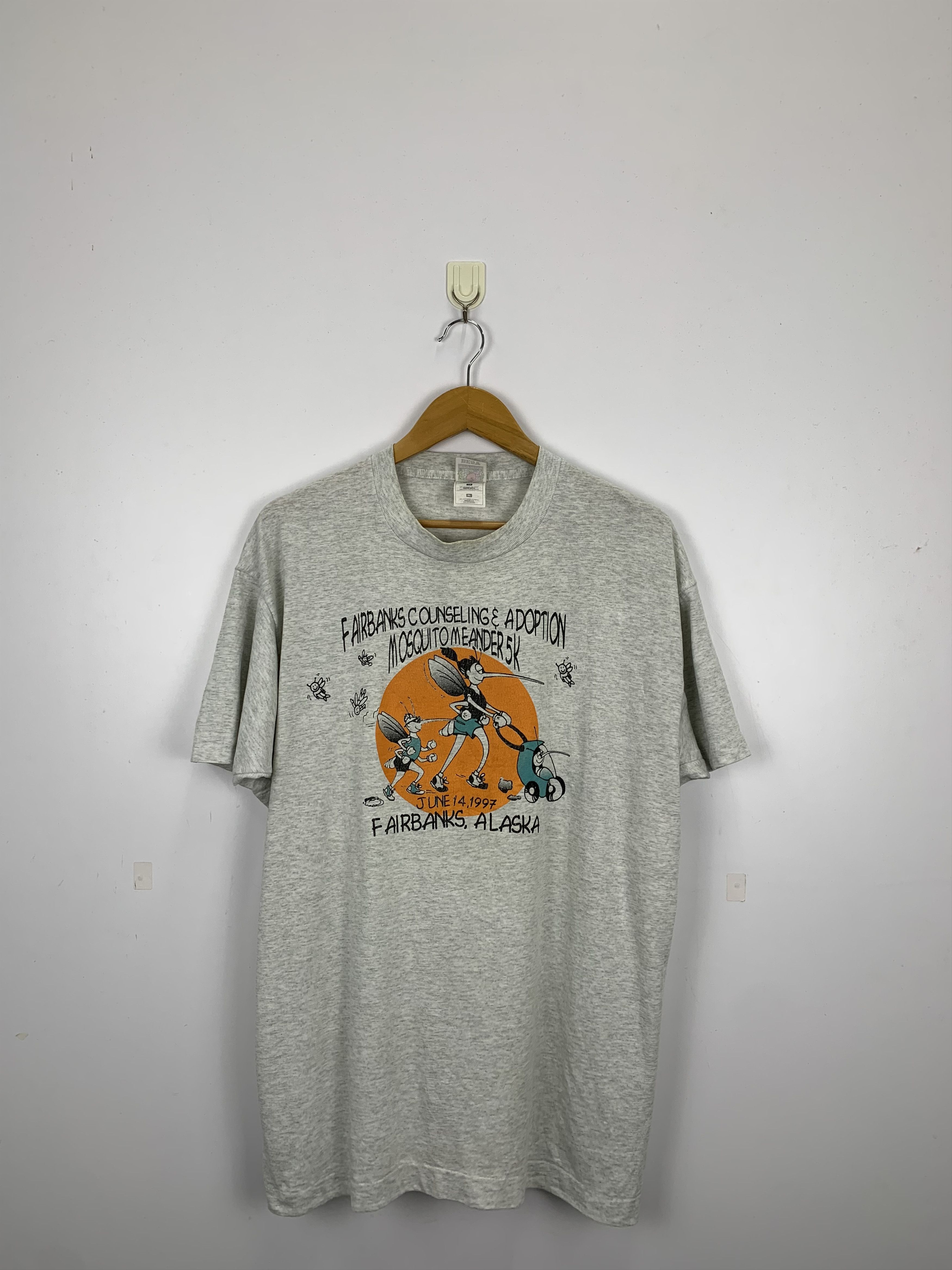 Vintage Vintage 90s Alaska Mosquito Meander 5K T Shirt TA0154 Size US XL / EU 56 / 4 - 1 Thumbnail