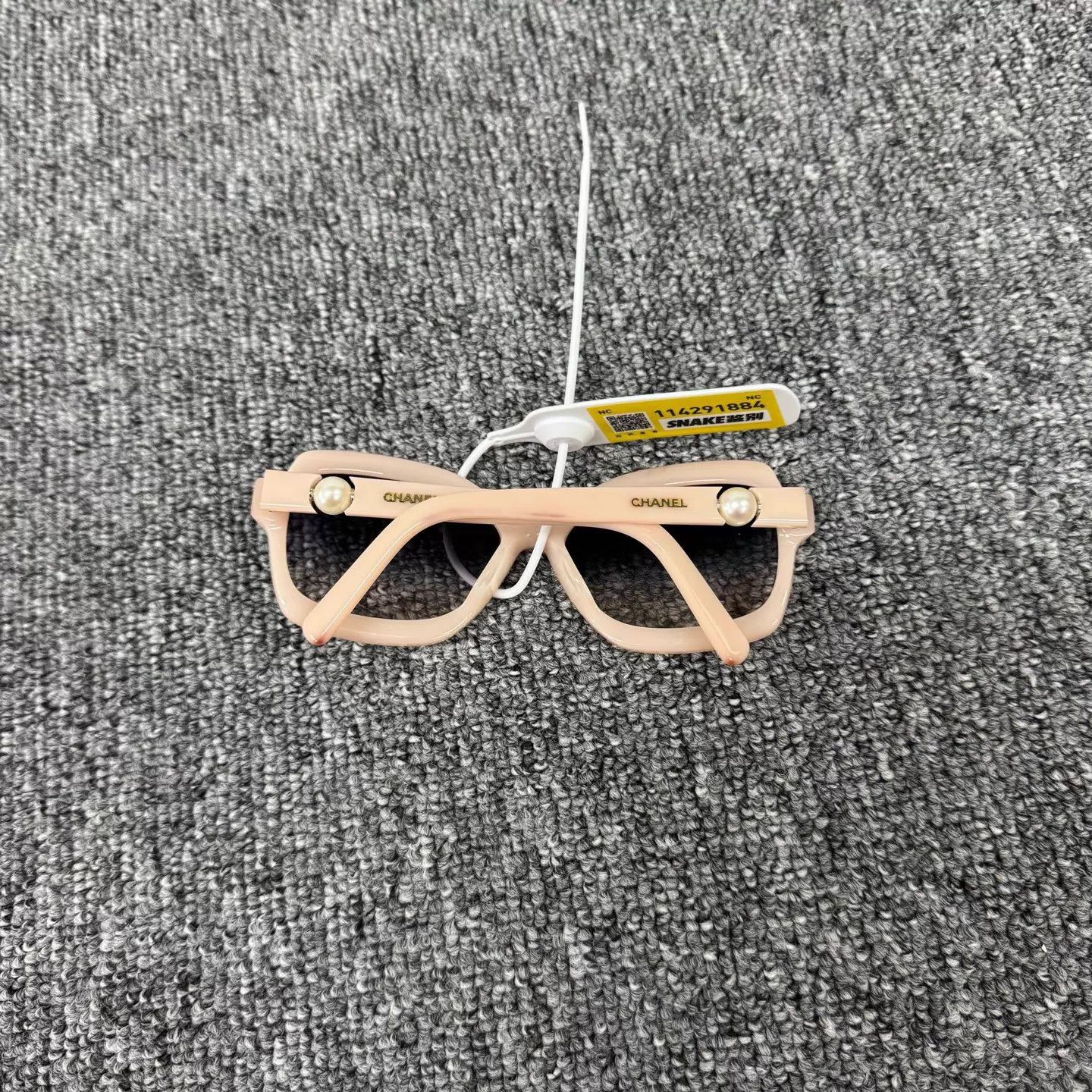 Chanel Chanel Pink Pearl-Frame Sunglasses 99 New Size ONE SIZE - 3 Thumbnail