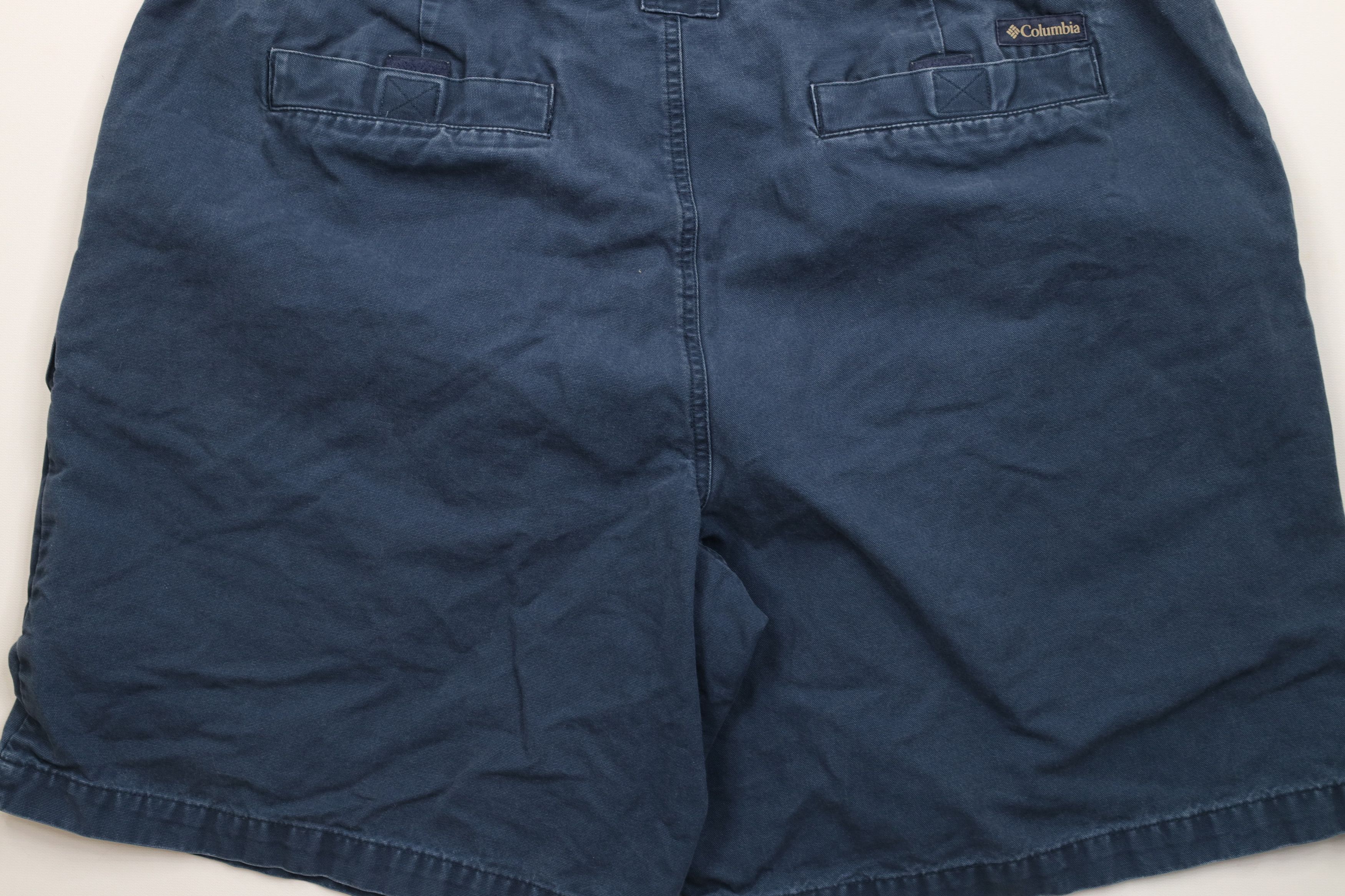 Columbia × Vintage Vintage Y2K Columbia Above Knee Canvas Cargo Shorts Cotton Size US 36 / EU 52 - 10 Thumbnail