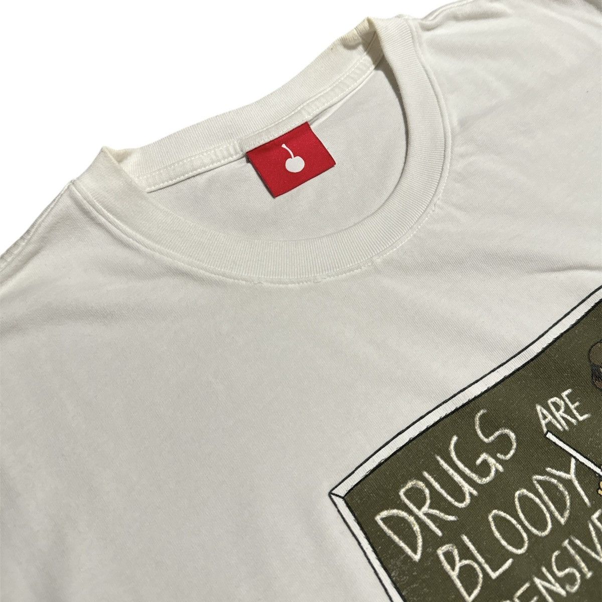 Full Send Bloody Sunday ‘Dr*gs are Expensive’ Tee Size US L / EU 52-54 / 3 - 3 Thumbnail