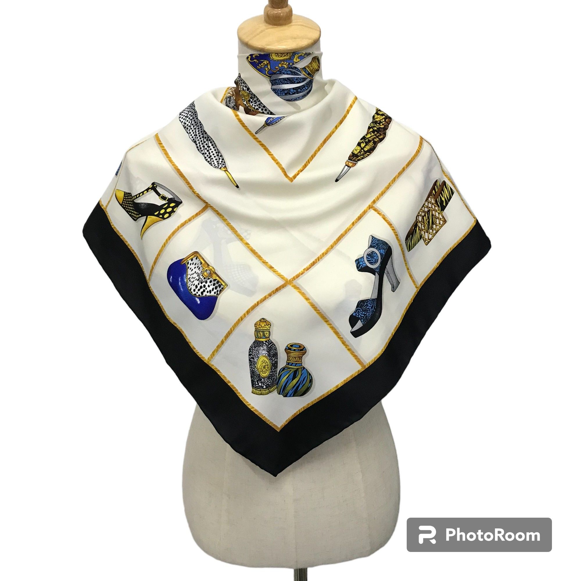 Luxury Design Hand Rolled Silk Scarf M186