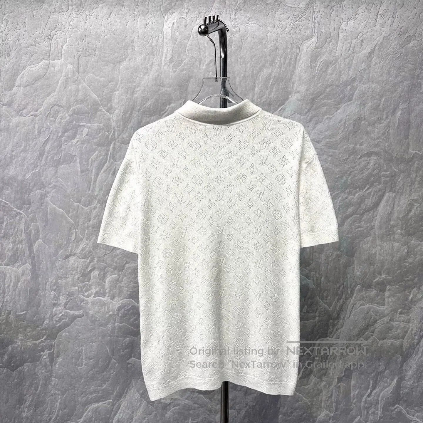 Louis Vuitton louis vuitton white short sleeve knit shirt wxx. Size US S / EU 44-46 / 1 - 4 Thumbnail