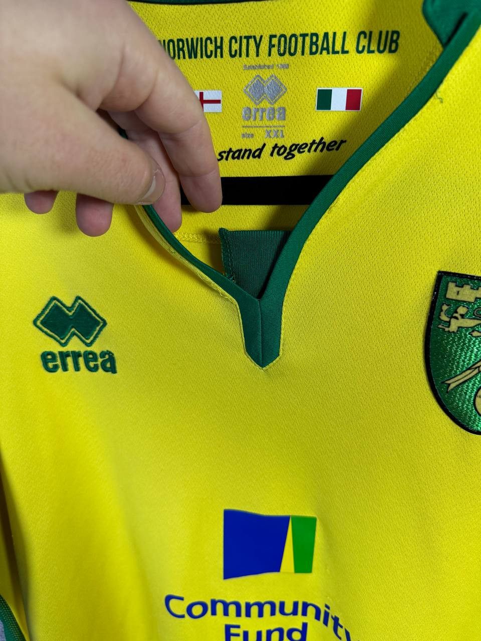 Errea × Vintage Vintage Norwich City 2016/17 Errea Soccer Jersey Size US XXL / EU 58 / 5 - 8 Thumbnail
