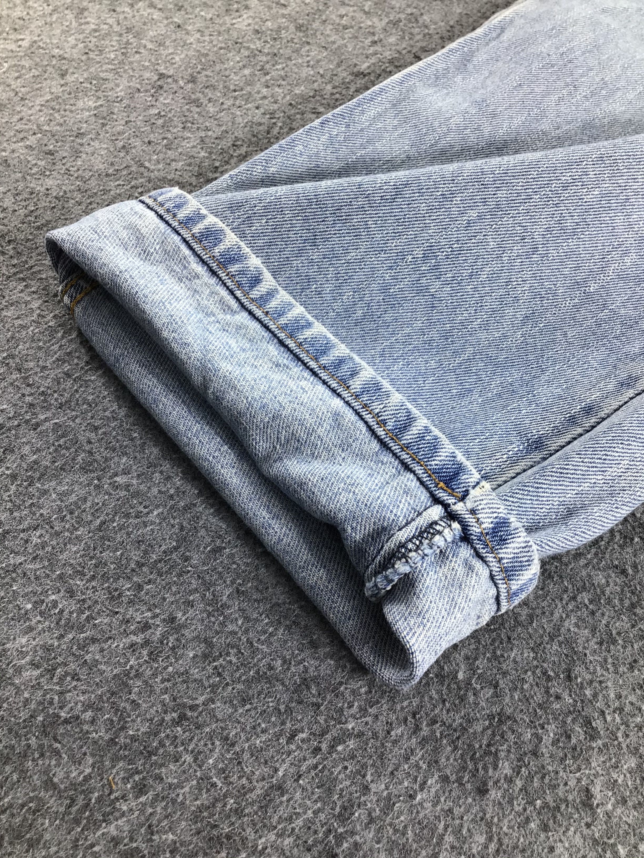 Levi's Vintage Levis 550 Jeans Medium Wash Denim -J426 Size US 34 / EU 50 - 6 Thumbnail