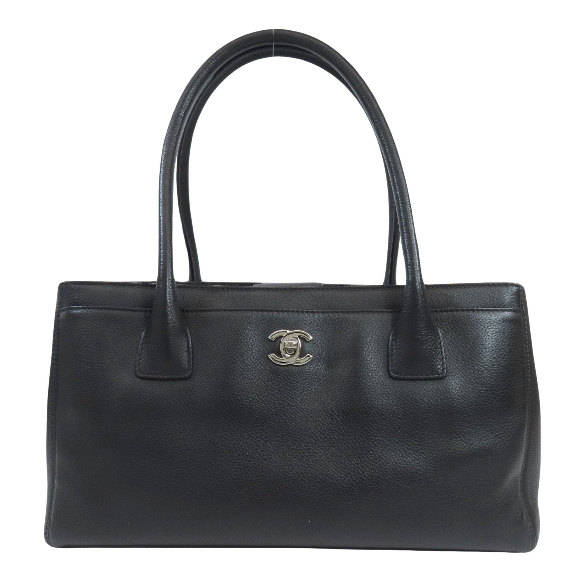 Chanel Chanel Executive tote Size ONE SIZE - 1 Thumbnail