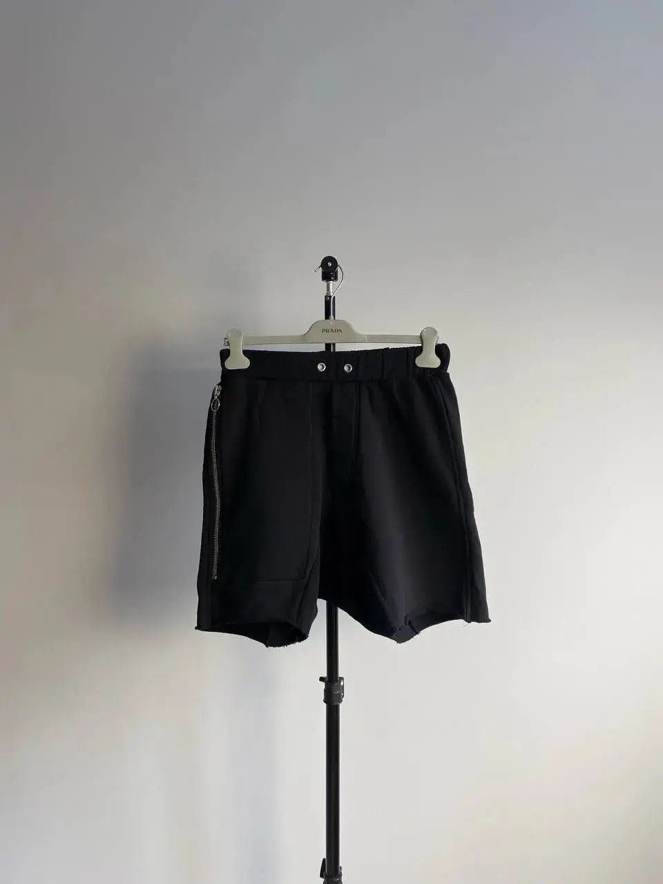 Mr. Completely MR. COMPLETELY ZIPPER SHORTS Size US 31 - 1 Thumbnail