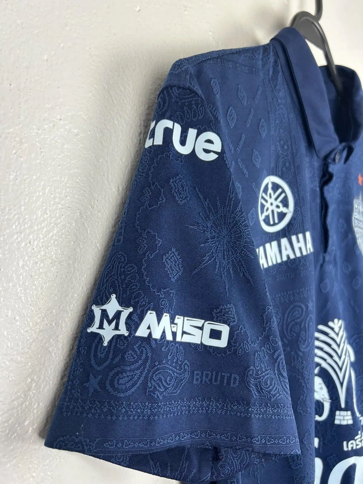 Yamaha Buriram United 2021/22 Home Kit Bandana Soccer Jersey Size US M / EU 48-50 / 2 - 6 Thumbnail