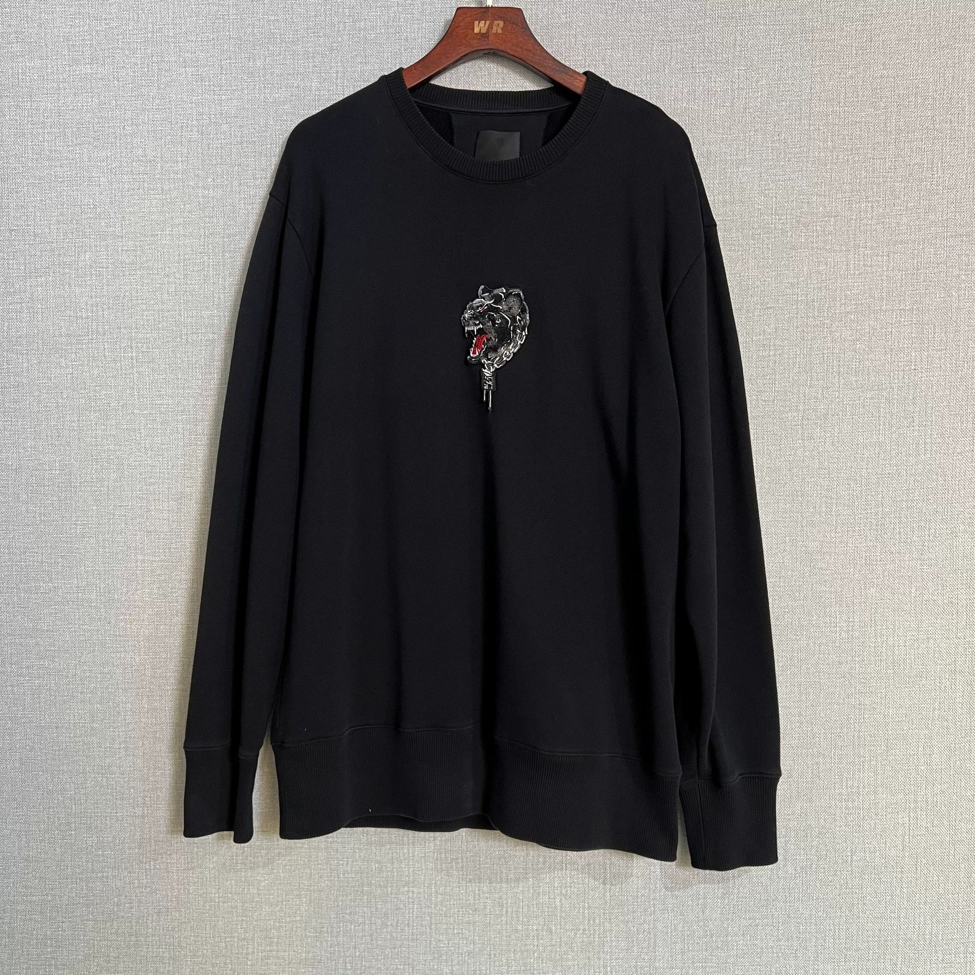 Givenchy Givenchy Black Embroidered Tiger Logo Hoodie Size US XL / EU 56 / 4 - 1 Thumbnail
