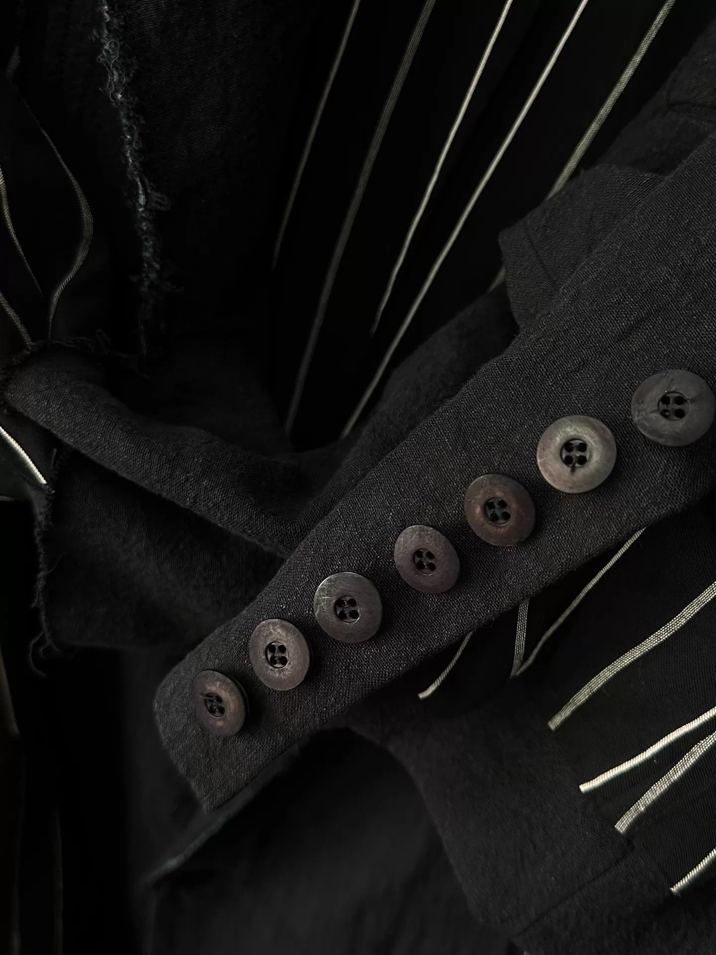 Marc Le Bihan Marc Le Bihan 18AW Linen Decon Jkt B&W Horn Buttons Size US L / EU 52-54 / 3 - 7 Thumbnail