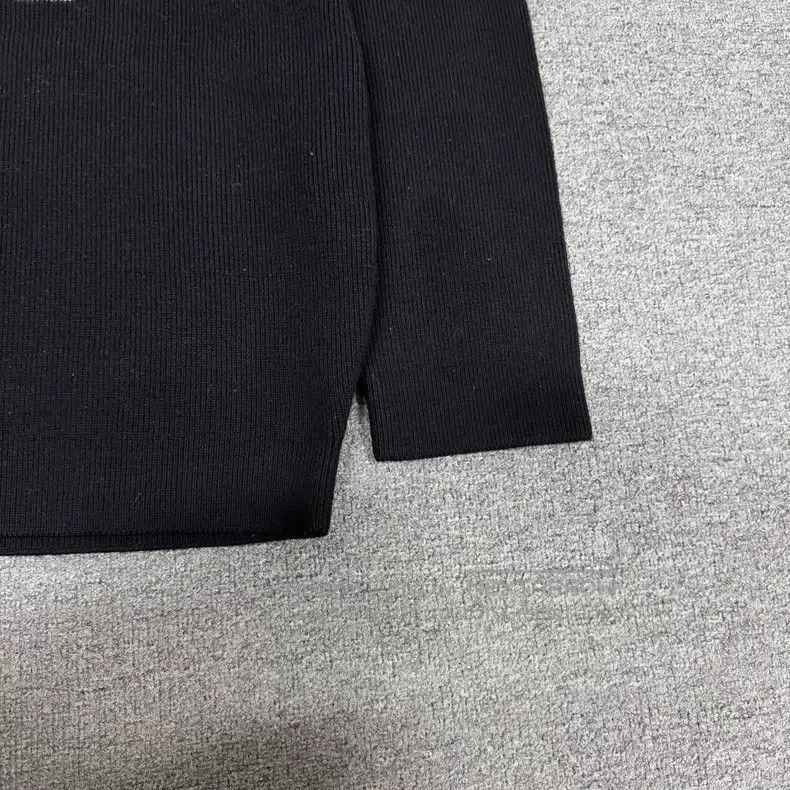 Balenciaga Balenciaga Arrow Knit Sweater Size US M / EU 48-50 / 2 - 3 Thumbnail