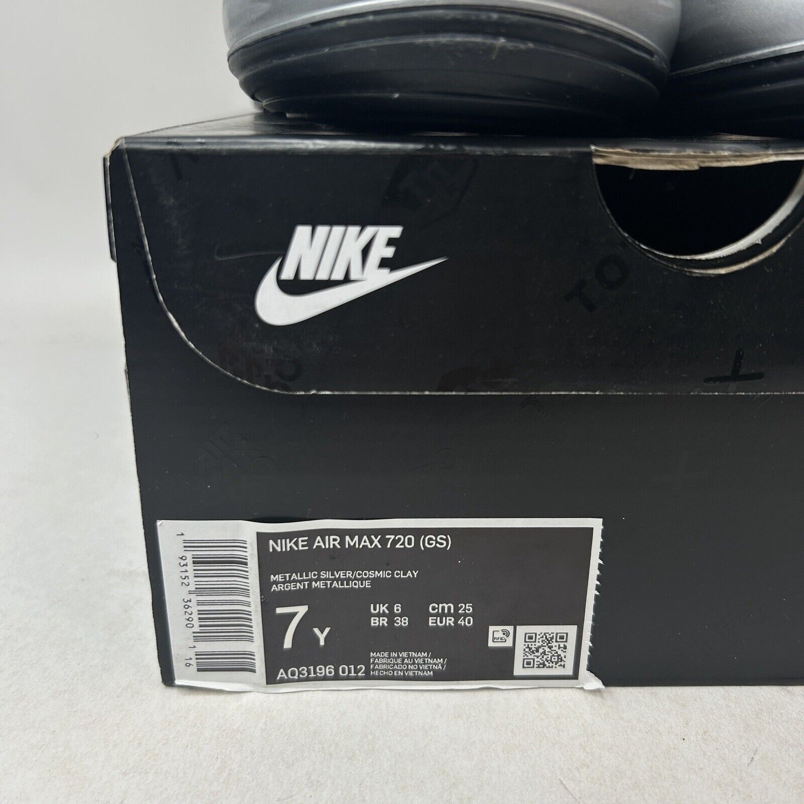 Nike Nike Air Max 720 GS “Metallic Silver” 2024 Size US 8.5 / IT 38.5 - 5 Thumbnail