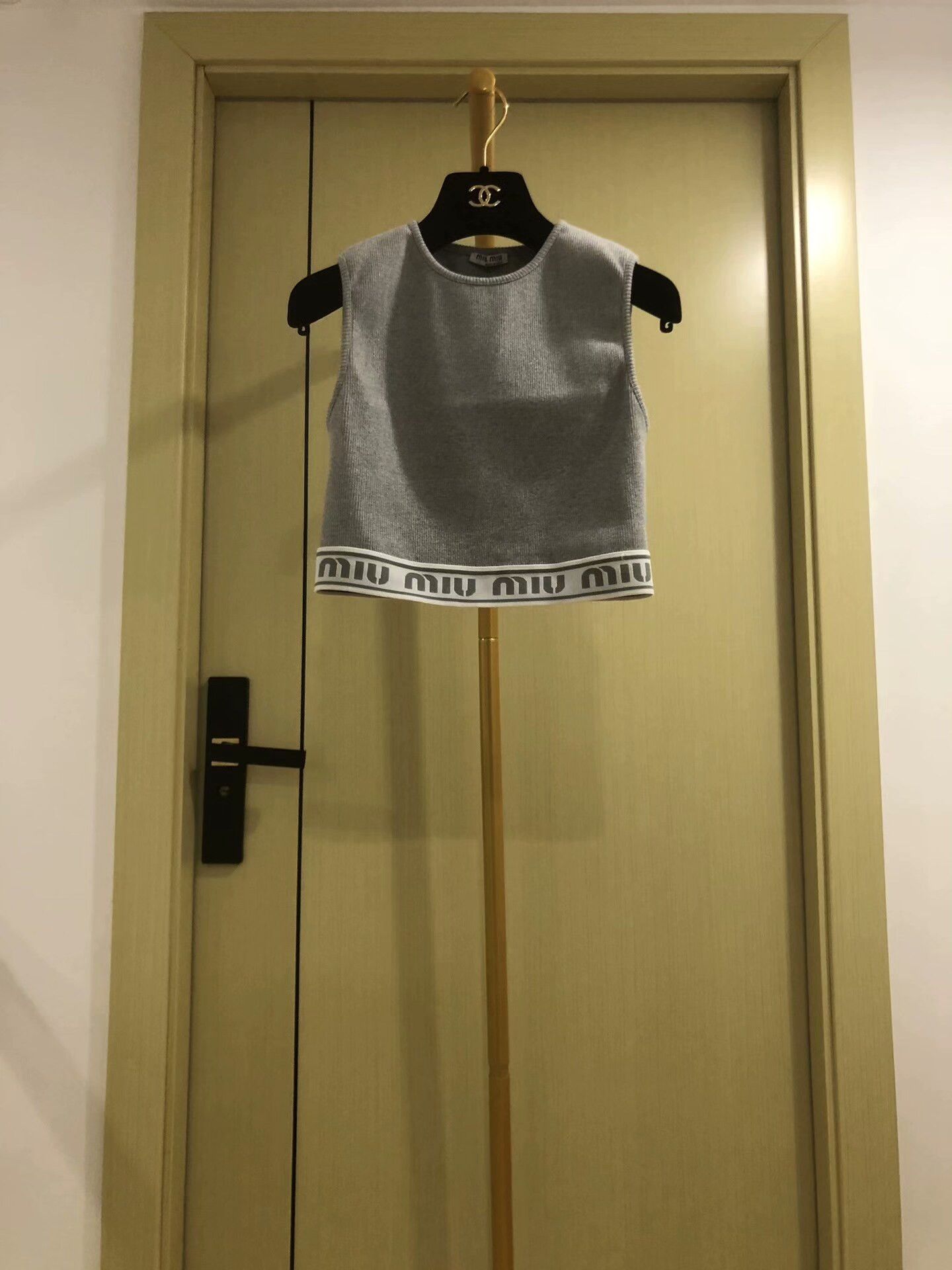 Miu Miu Miu Miu Lettered Vest Top for Women Size XS / US 0-2 / IT 36-38 - 1 Thumbnail