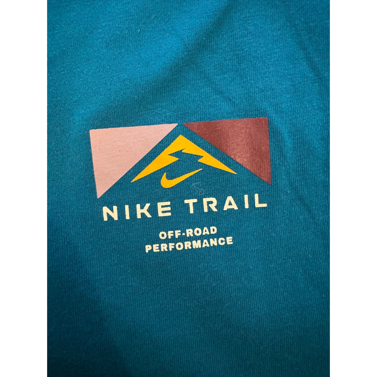 Nike Nike Dri-FIT Trail Running Logo T-Shirt in Dark Green L Size US L / EU 52-54 / 3 - 3 Thumbnail