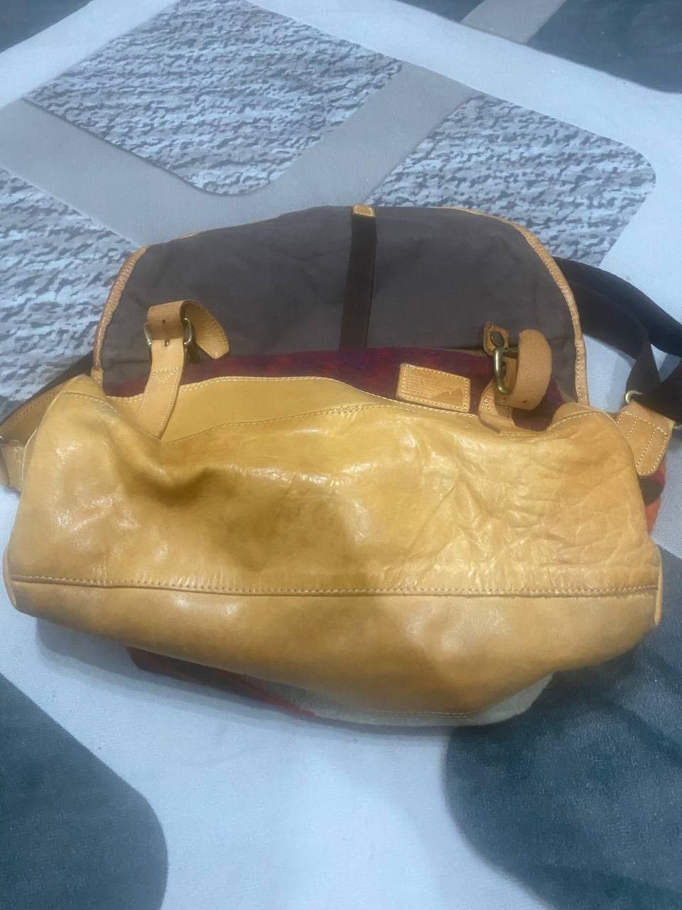 MasterPiece RARE MSPC MASTERPIECE SHOULDER BAG (NATIVE) Size ONE SIZE - 4 Thumbnail
