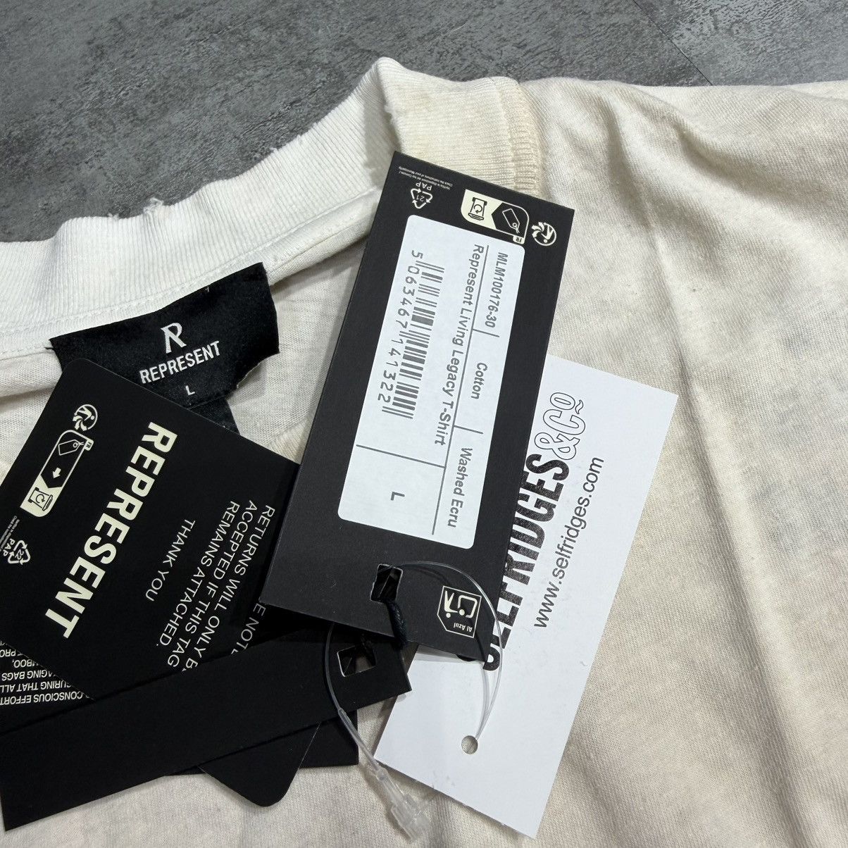 Represent Clo. Represent Reversible Living Legacy T-Shirt - Washed Ecru Size US L / EU 52-54 / 3 - 6 Thumbnail