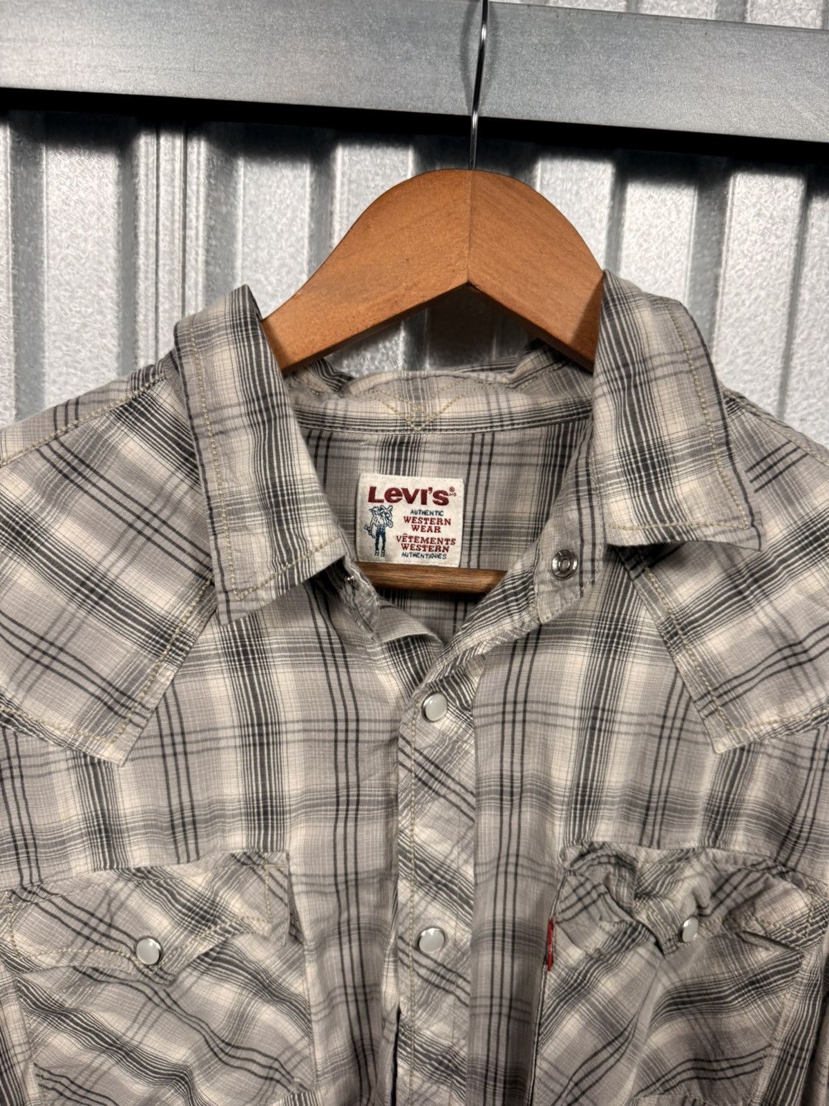 Levi's Vintage Clothing Vintage Levis Authentic Western Wear Pearl Snap Plaid Button Size US M / EU 48-50 / 2 - 10 Thumbnail
