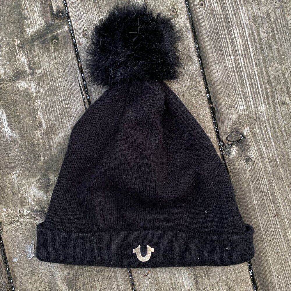 True Religion Vintage True Religion Beanie Black Big Logo Gold Pom Pom Size ONE SIZE - 1 Thumbnail