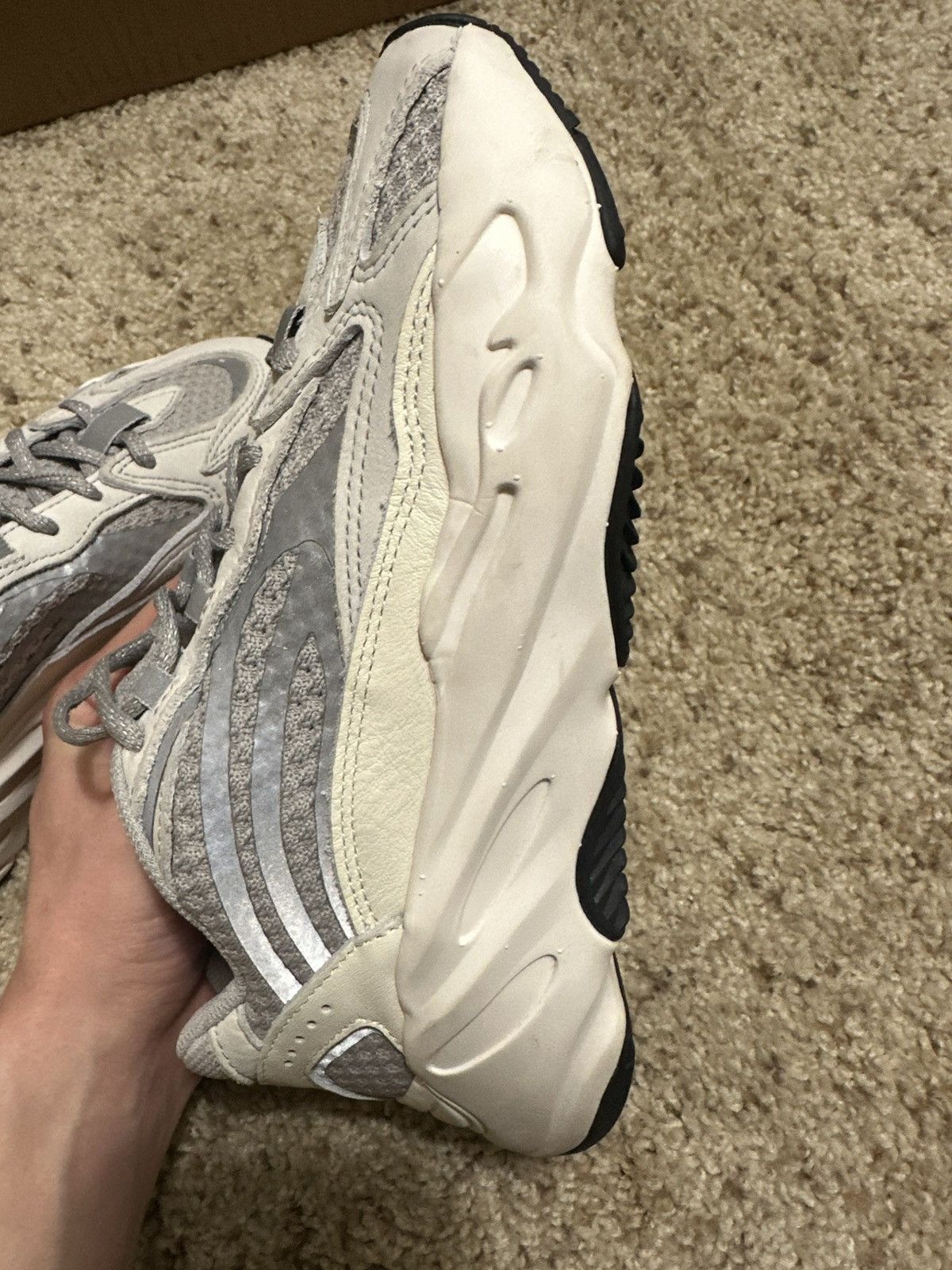 Yeezy YEEZY 700 V2 STATIC MENS 4 GENTLY USED Size US 5.5 / IT 35.5 - 10 Thumbnail