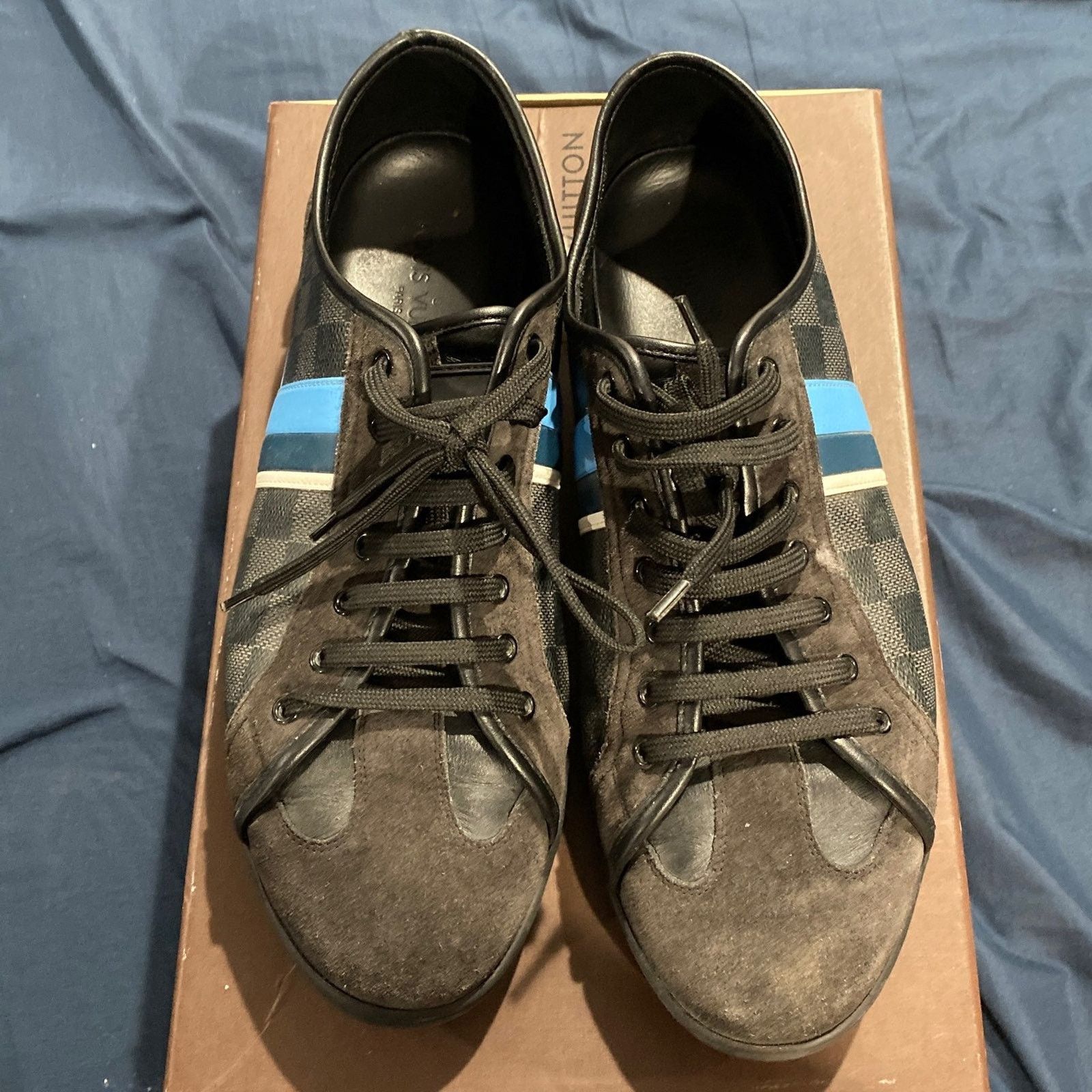 Louis Vuitton Louis Vuitton Suede Fashion Sneakers Size US 9.5 / EU 42-43 - 1 Thumbnail