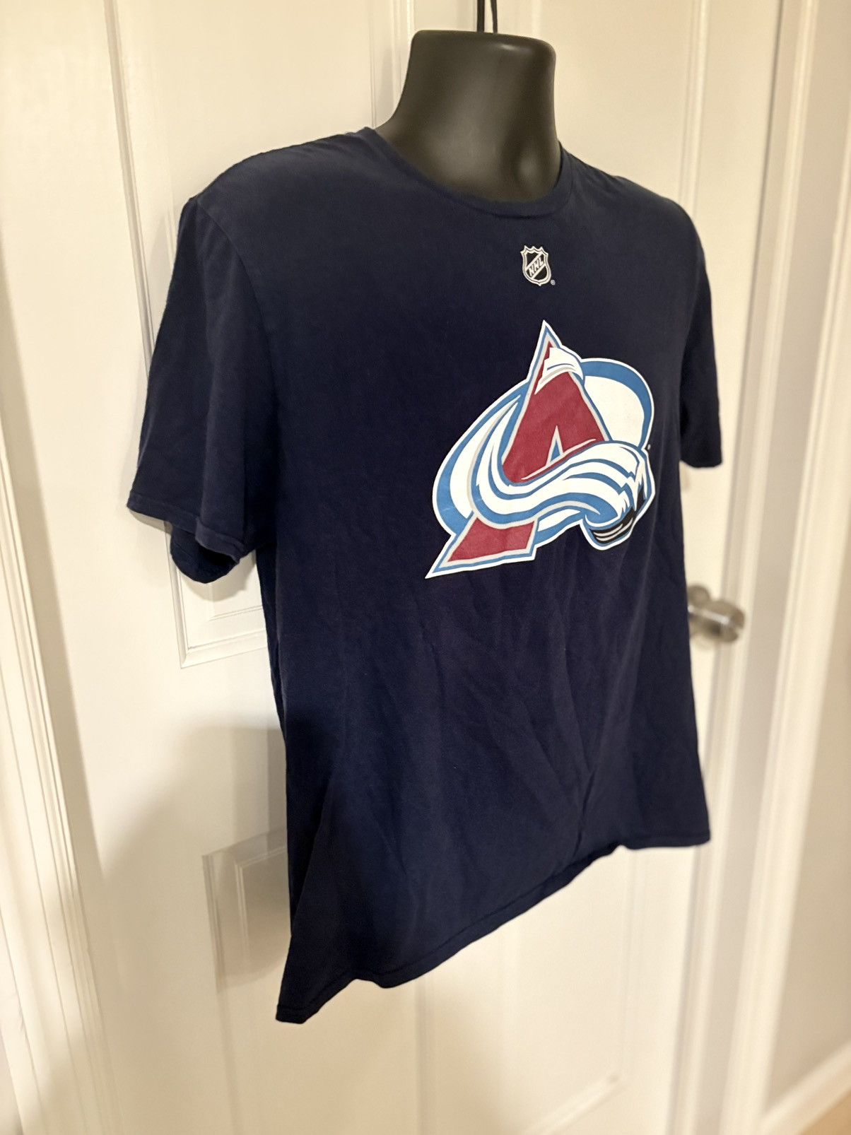 Other Colorado Avalanche #29 Nathan Mackinnon Men’s large t shirt Size US L / EU 52-54 / 3 - 8 Thumbnail