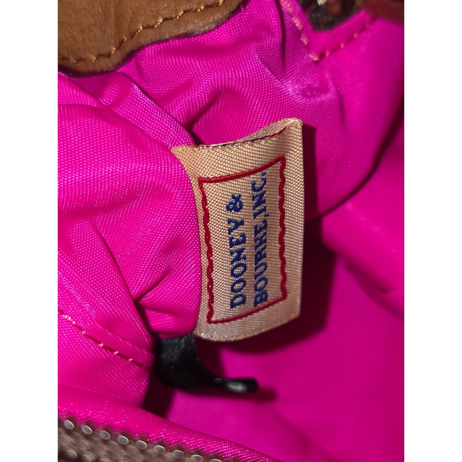 Dooney & Bourke Dooney & Bourke Pink Nylon Shoulder Bag Duck Logo Size ONE SIZE - 8 Thumbnail