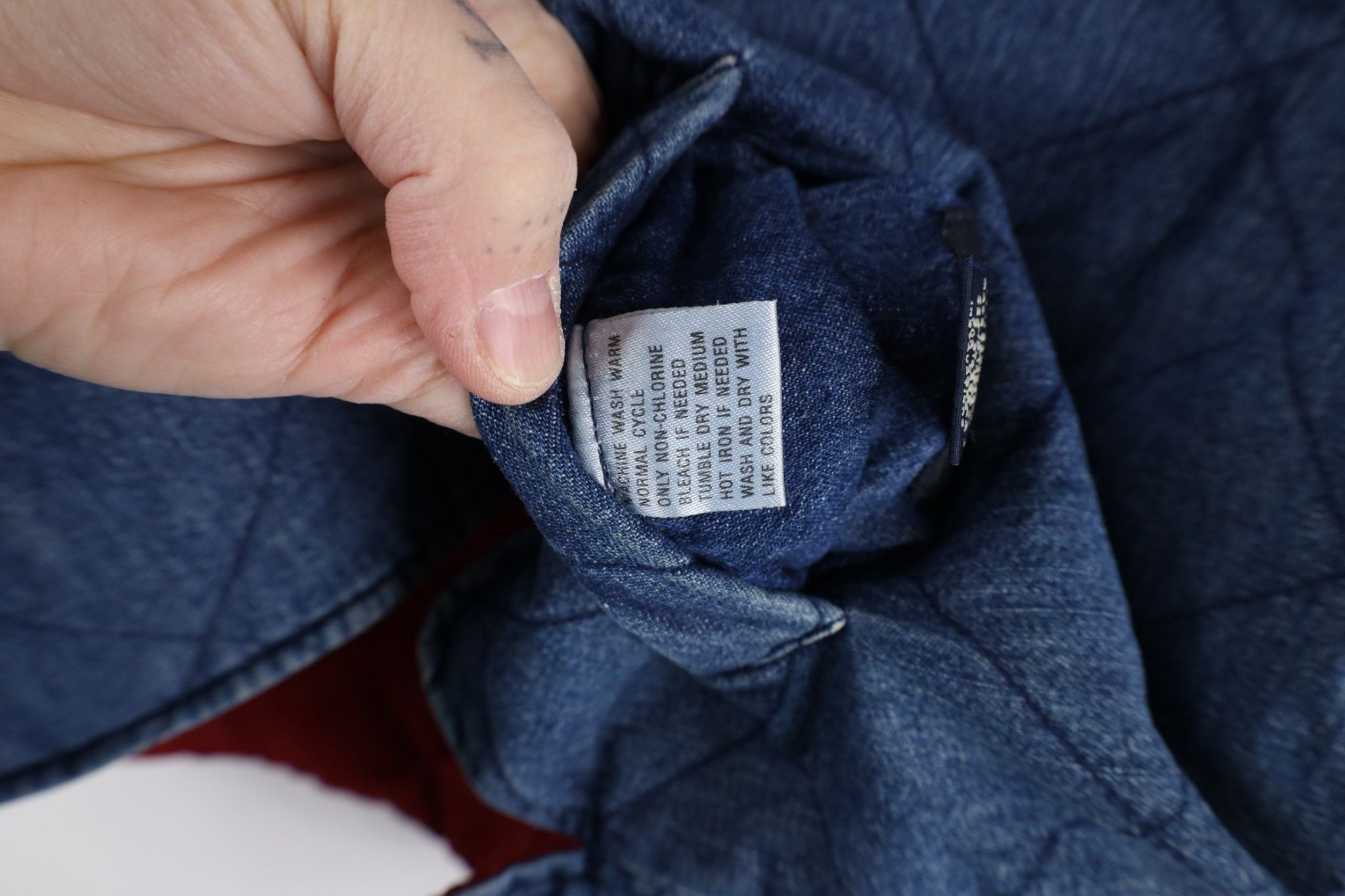 Vintage Vintage 90s Streetwear Reversible Quilted Denim Vest Jacket Size S / US 4 / IT 40 - 9 Thumbnail