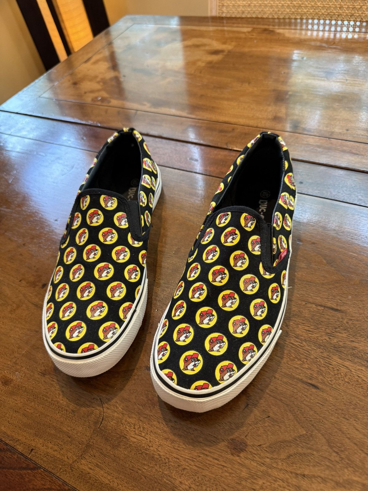 Other Bucees Buc-ee’s slip on yellow beaver Size US 11 / EU 44 - 1 Thumbnail