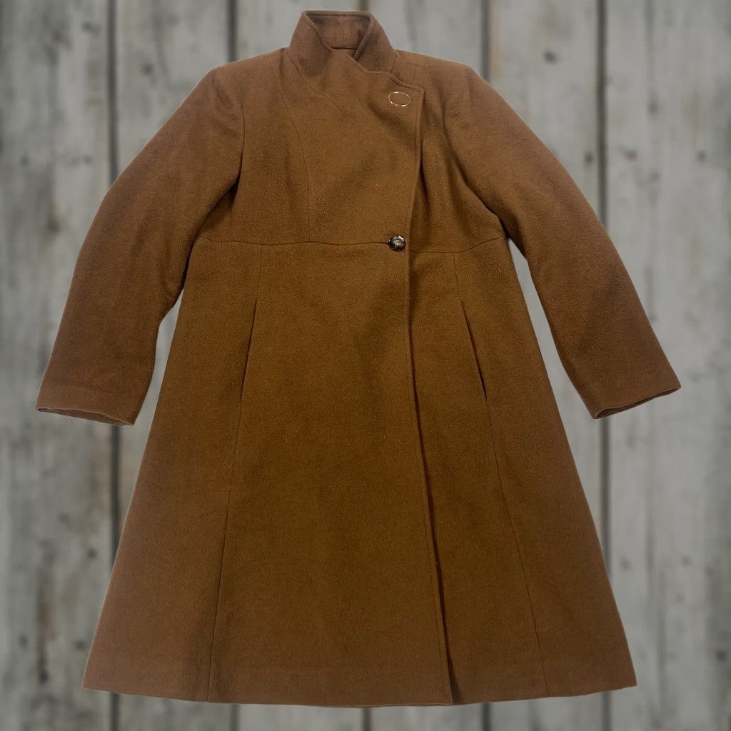 calvin klein tobacco coat Calvin Klein Women's XL Long Pea Coat Wool Blend Asymmetric Brown or pair with a pencil skirt and court shoes for important meetings Calvin Klein Womens Petite Walker