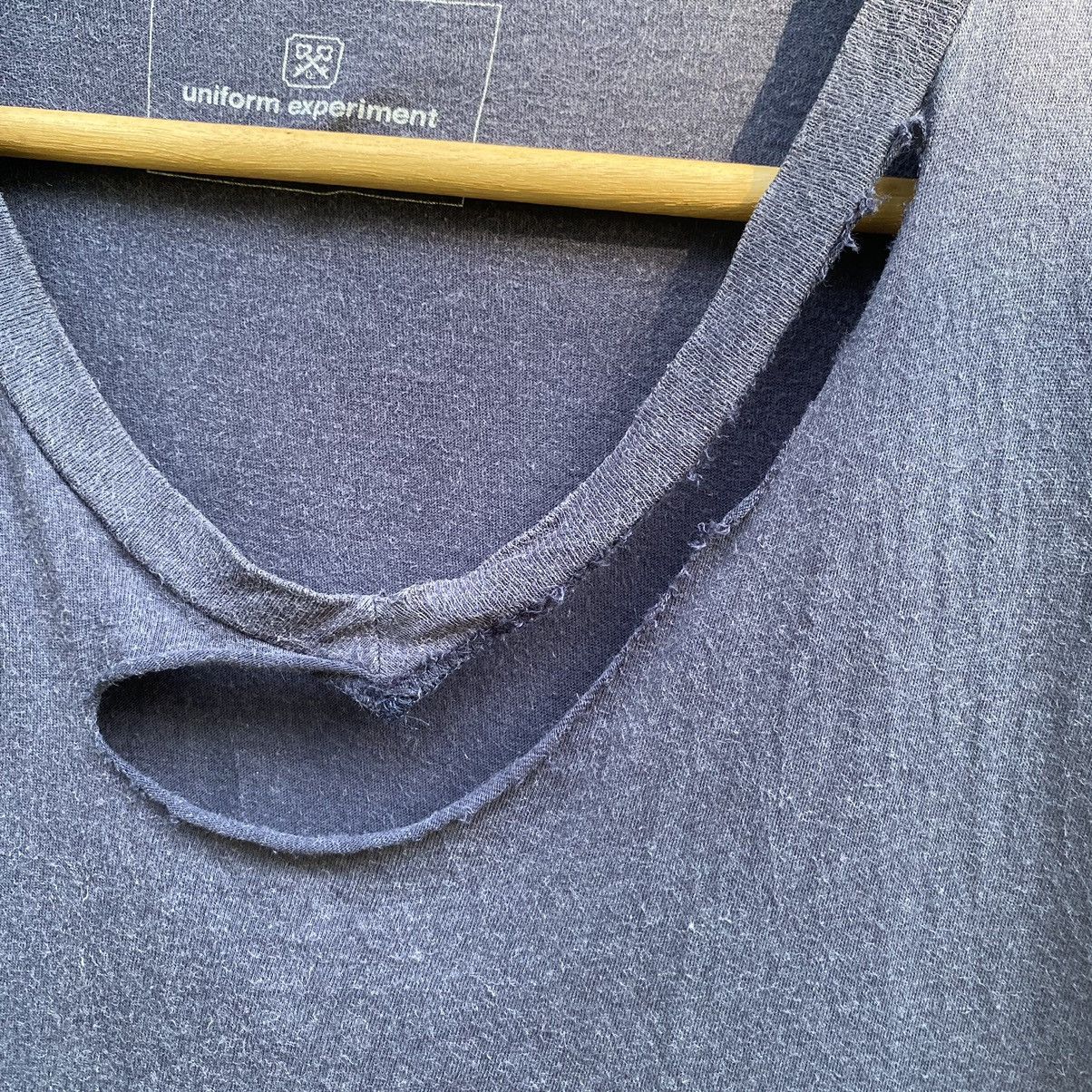 uniform experiment Thrashed Faded Uniform Experiment Navy ERD Grunge Tshirt Size US M / EU 48-50 / 2 - 5 Thumbnail