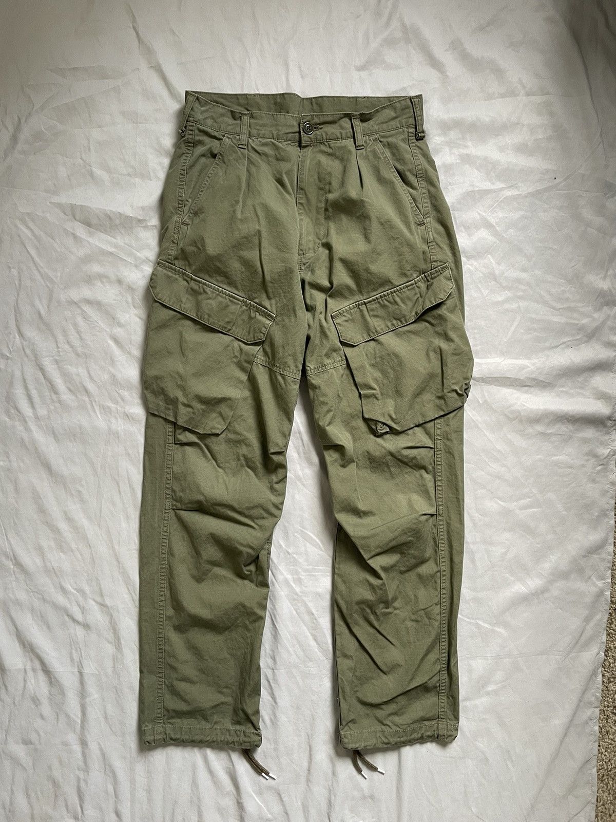 image of Neighborhood Japan Cargo Front Pocket Pants in Green, Men's (Size 30)