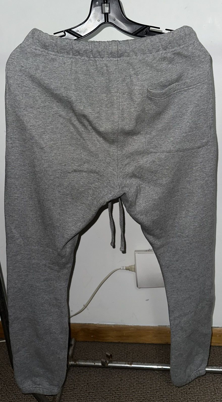 Essentials × Fear of God Fear Of God Essentials Gray Sweatpants Size US 30 / EU 46 - 2 Thumbnail