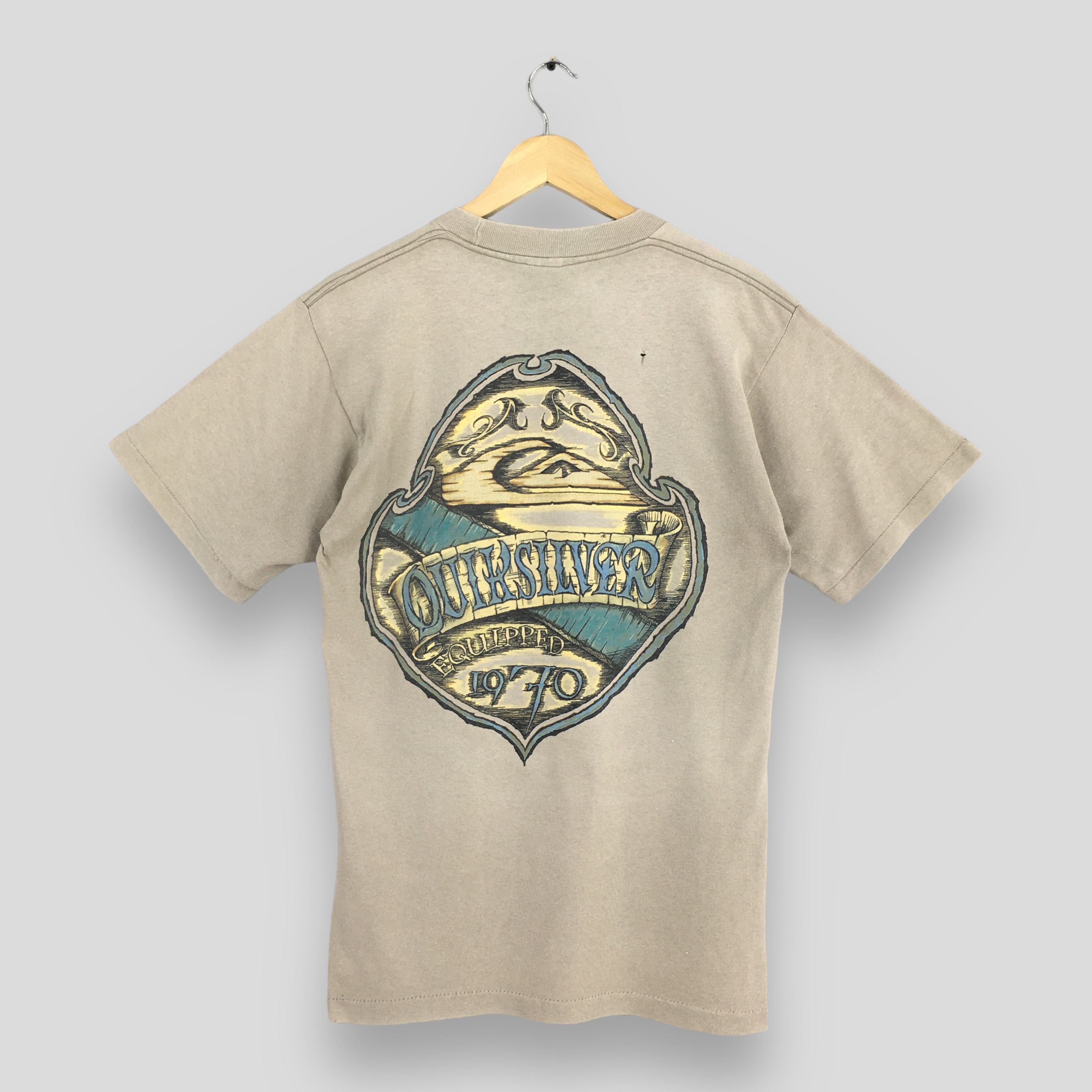 Quiksilver Vintage 90s Quiksilver Surfboarding Surf Wear T shirt Small Size US S / EU 44-46 / 1 - 1 Thumbnail