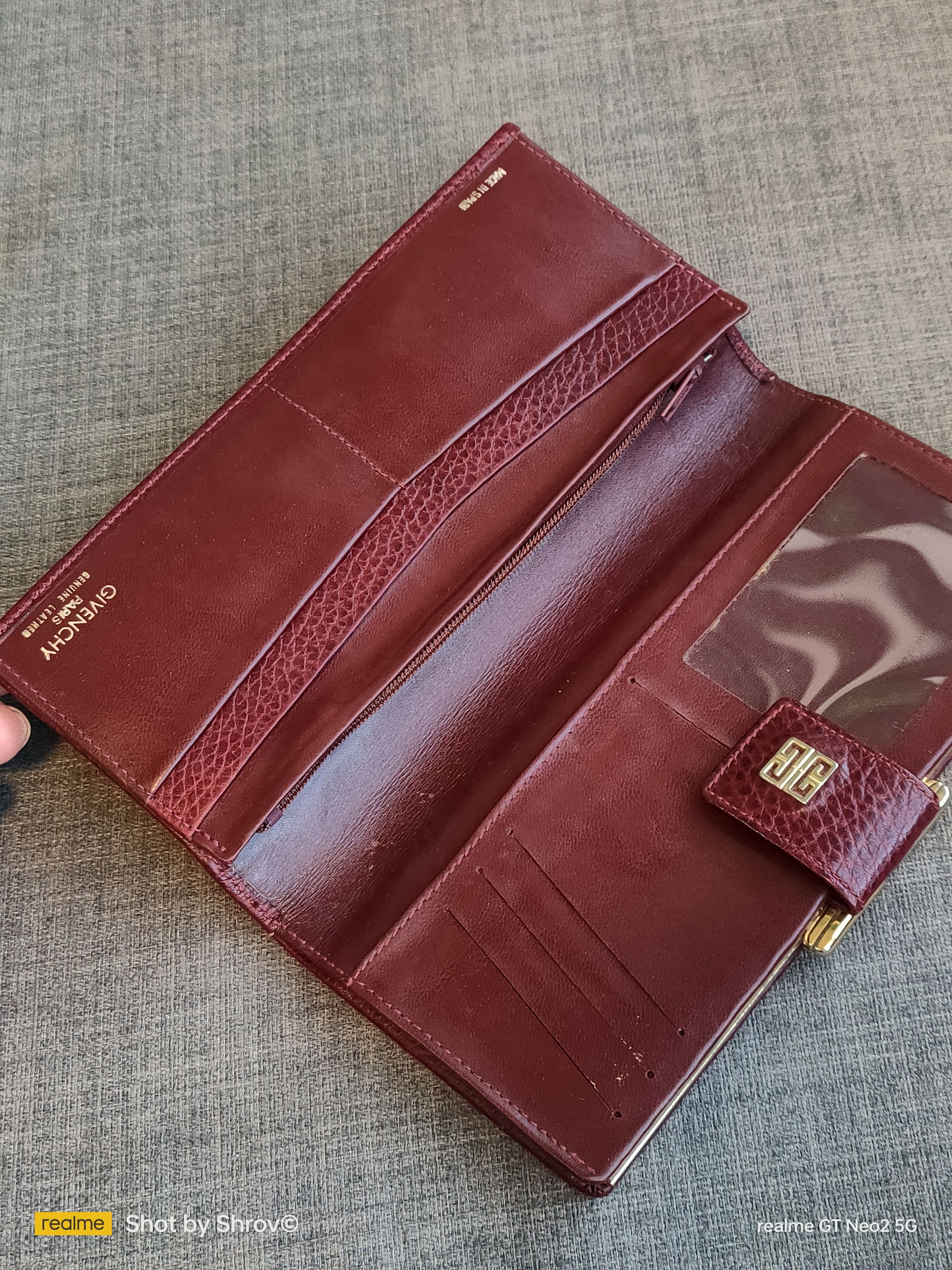 Givenchy VINTAGE GIVENCHY LONG WALLET MADE IN SPAIN Size ONE SIZE - 9 Thumbnail