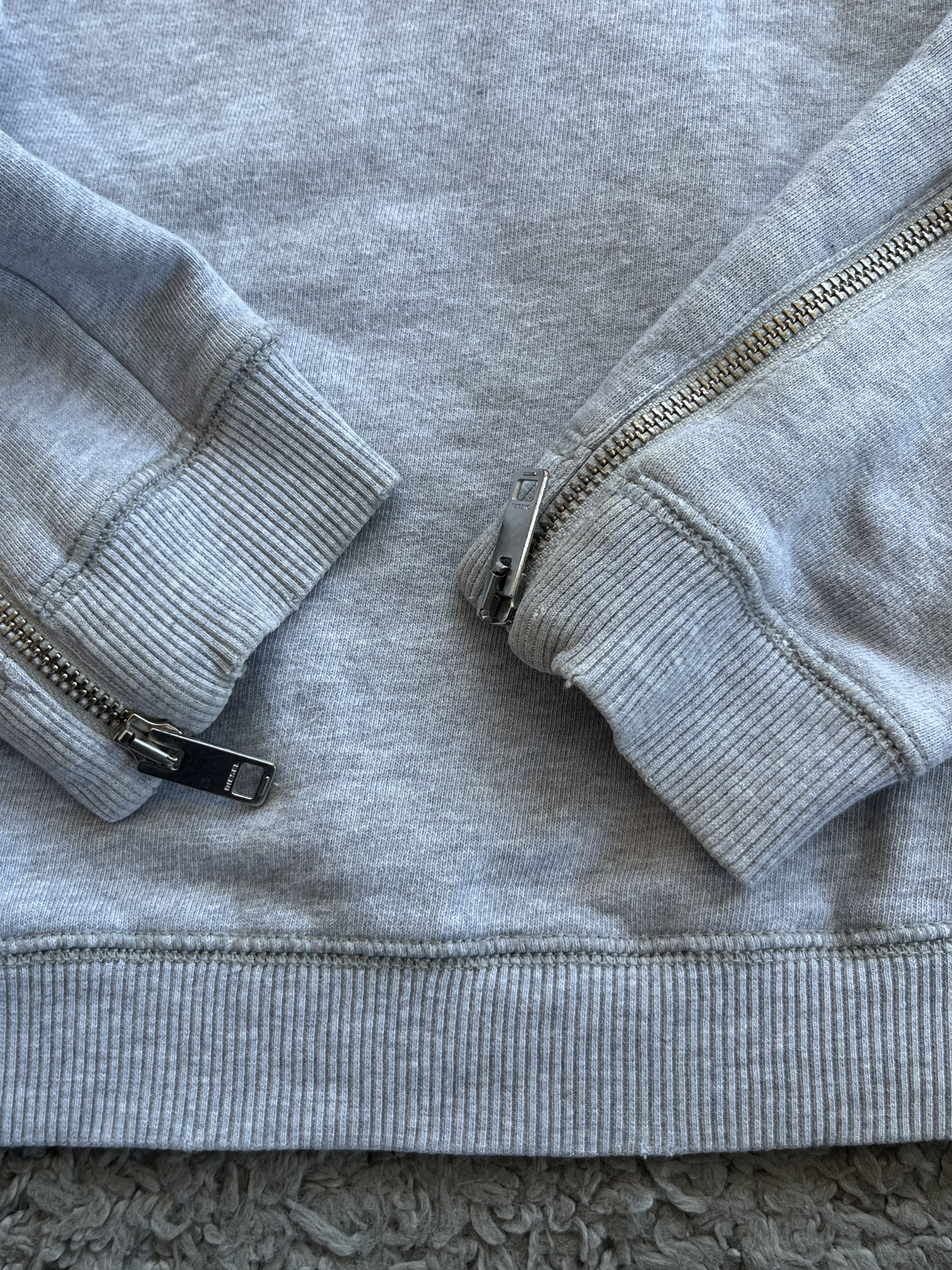 Diesel DIESEL Vintage Sweatshirt S-Yurin Wolf Streetwear Size US S / EU 44-46 / 1 - 10 Thumbnail
