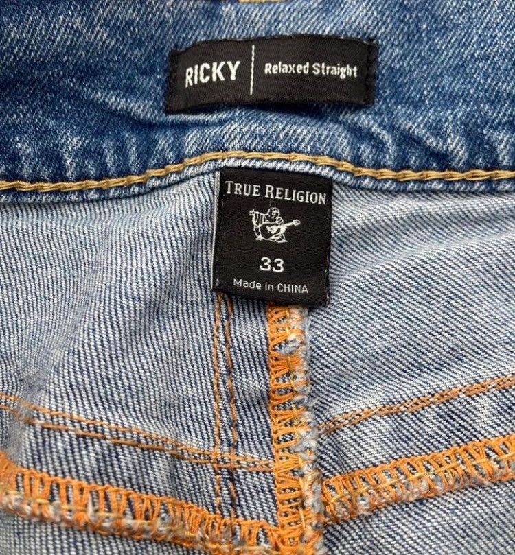 True Religion True Religion Ricky Medium Wash Distressed Jeans size 33 Size US 33 - 6 Thumbnail