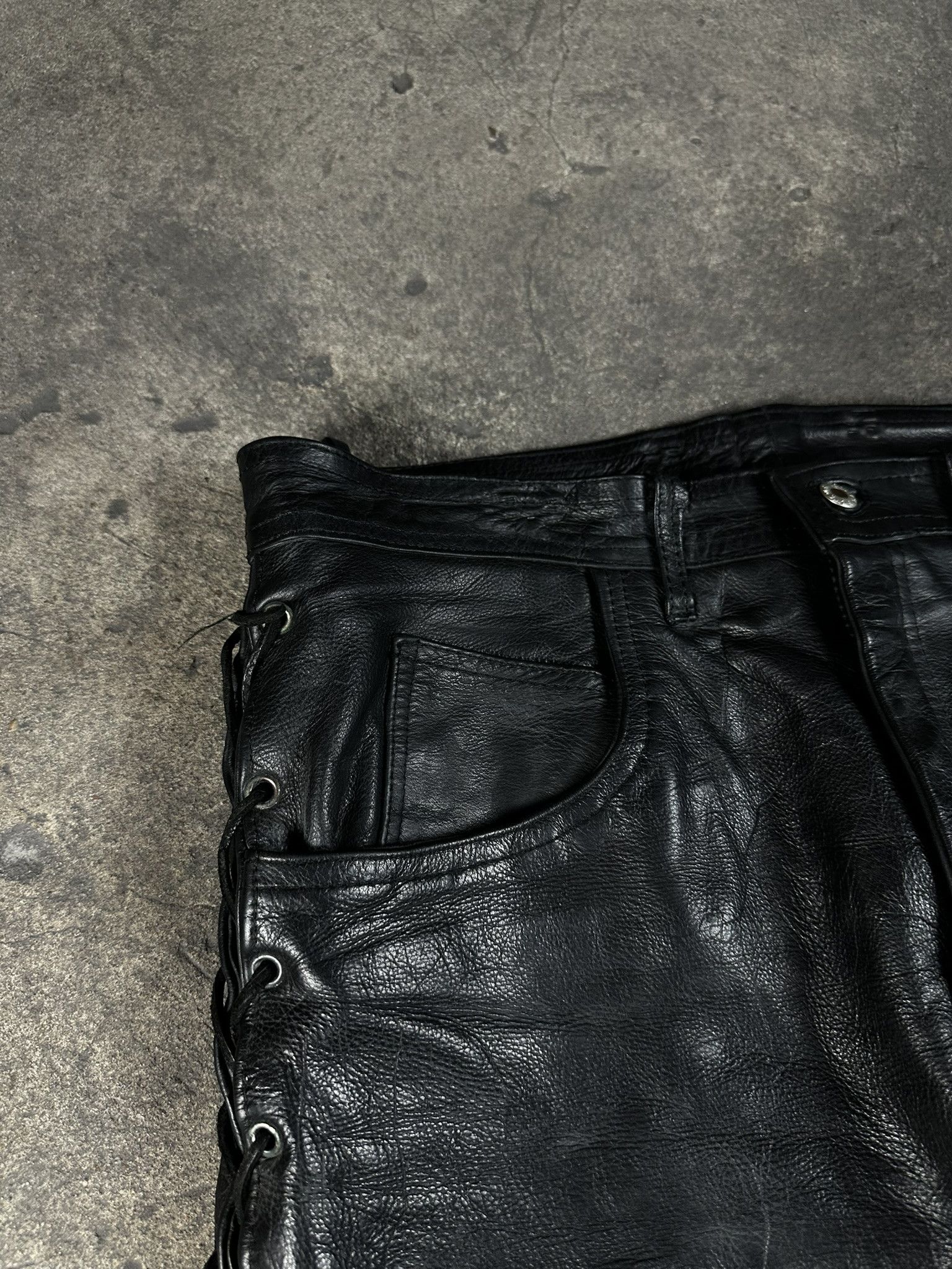 Genuine Leather 90s Vintage Avant Garde Oversized Leather Biker Pants Size US 34 / EU 50 - 4 Thumbnail