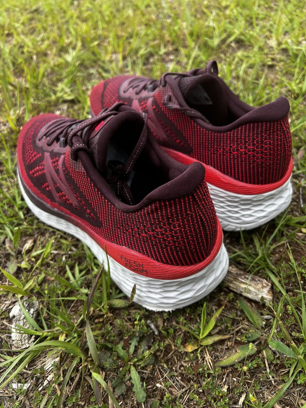 New Balance CLEAN New Balance size 12 Mens Red Fresh Foam More Running Size US 12 / EU 45 - 3 Thumbnail