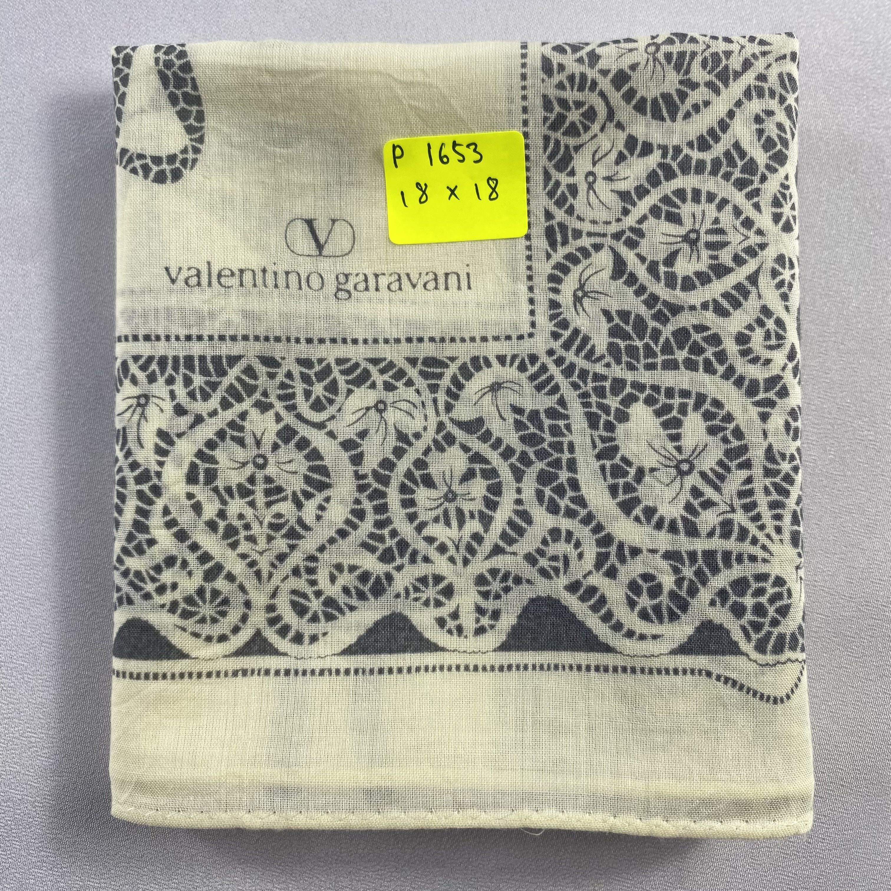 Valentino × Vintage Valentino Garavani Bandana/ Handkerchief / Neckerchief-P1653 Size ONE SIZE - 5 Thumbnail