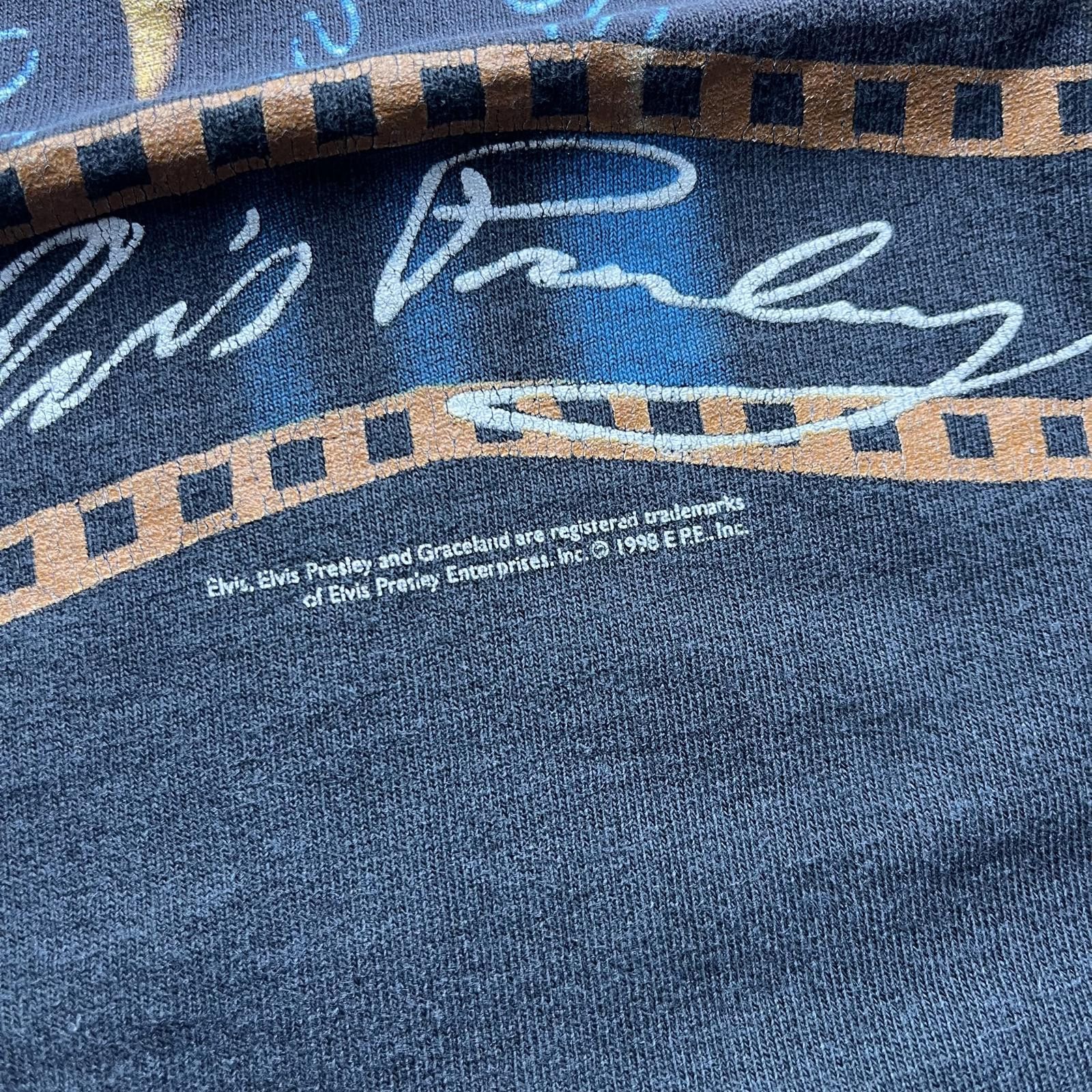 Band Tees × Vintage Vintage 90s Faded Elvis Presley Hollywood California Shirt Size US XL / EU 56 / 4 - 4 Thumbnail