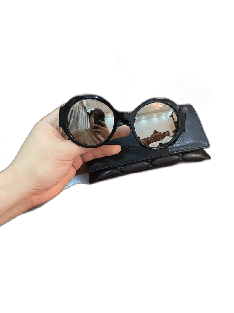 Chanel Chanel Sunglasses in Classic Black Gray Size ONE SIZE - 1 Thumbnail