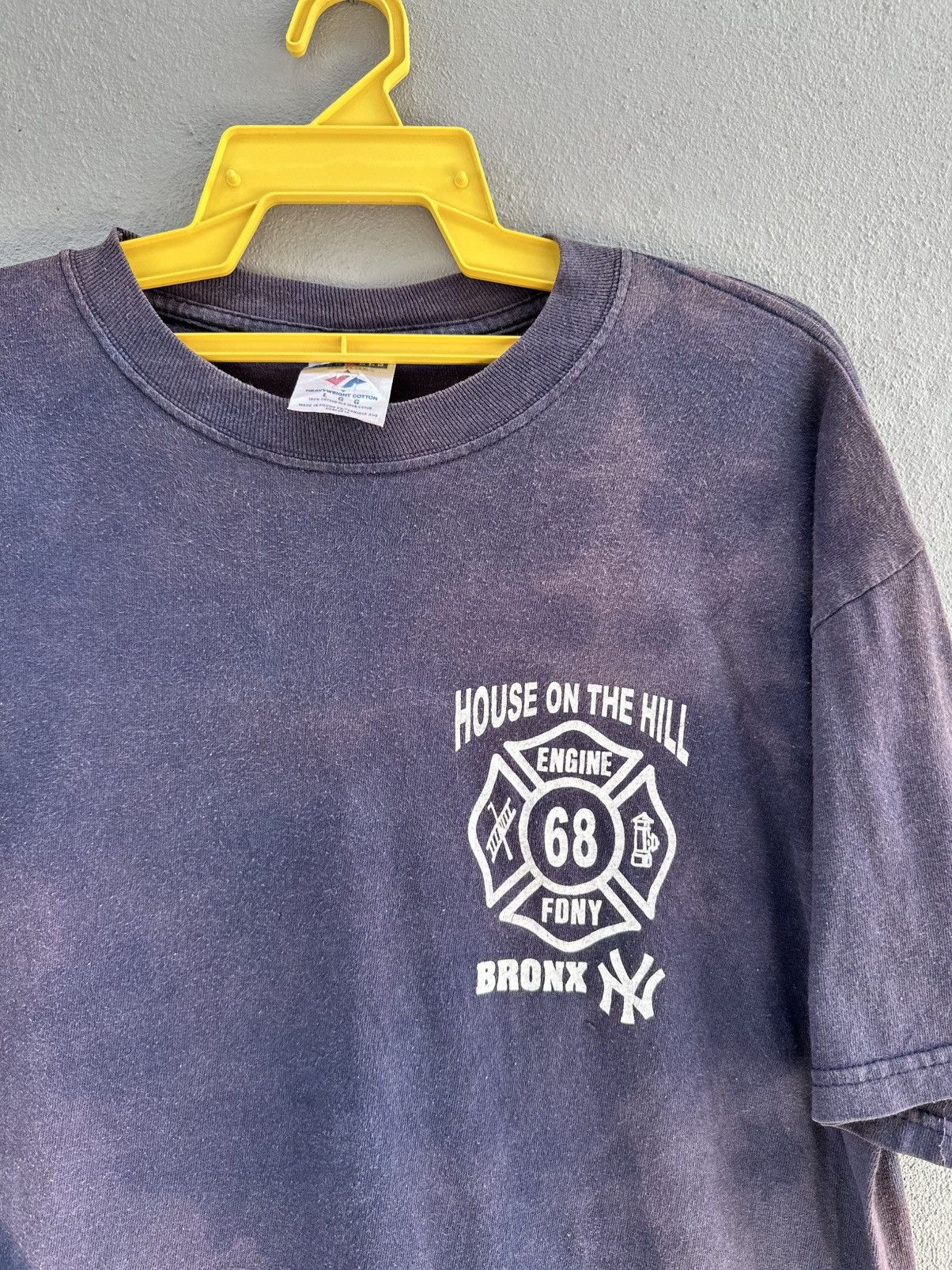 Rap Tees Thrashed Vintage FDNY House On The Hill Brony Sun Faded T Size US L / EU 52-54 / 3 - 3 Thumbnail