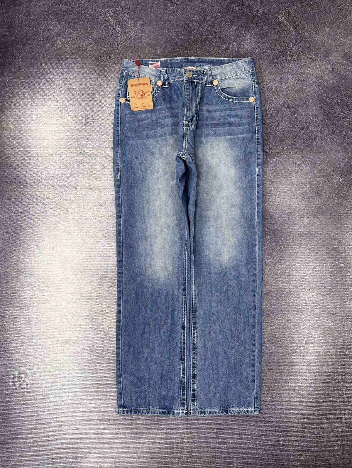 True Religion True Religion NWT Joey Super T Men’s Washed Blue Denim Jeans Size US 36 / EU 52 - 2 Thumbnail