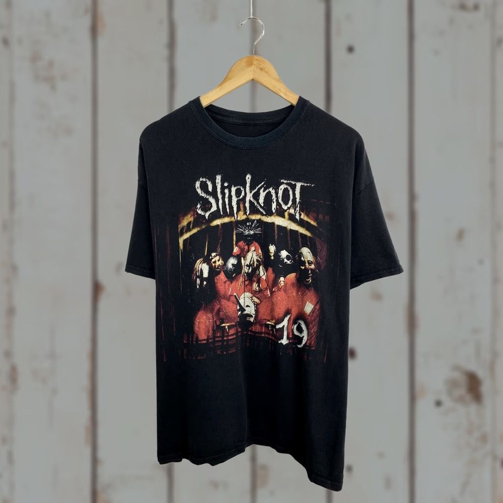 Gildan Vintage Slipknot Debut Album 1999-2018 Rock Band T-Shirt XL Black Mens Size XL Size US XL / EU 56 / 4 - 1 Thumbnail