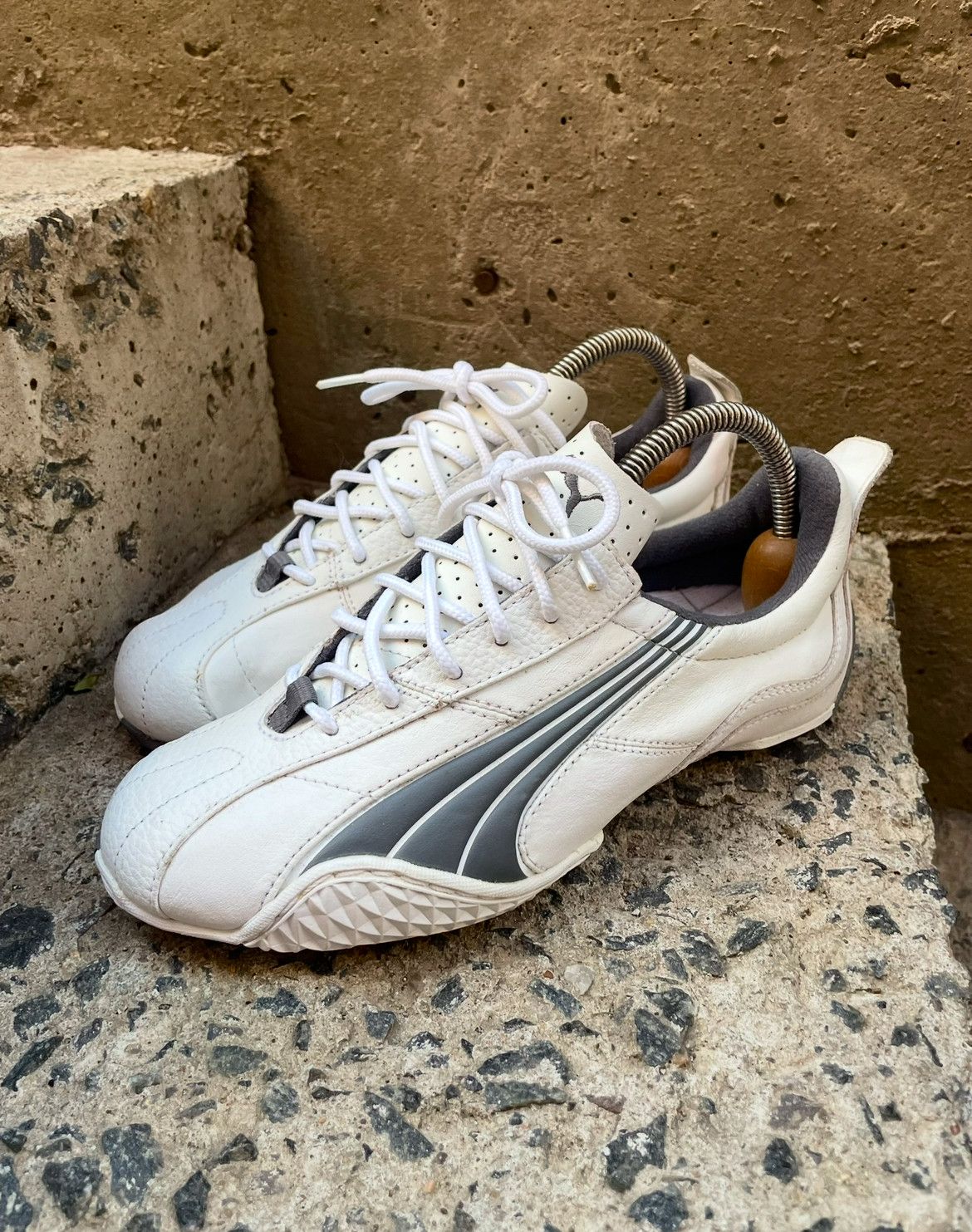 Puma × Vintage Rare Puma Y2K Japan style white Snekers Size US 6 / EU 39 - 3 Thumbnail