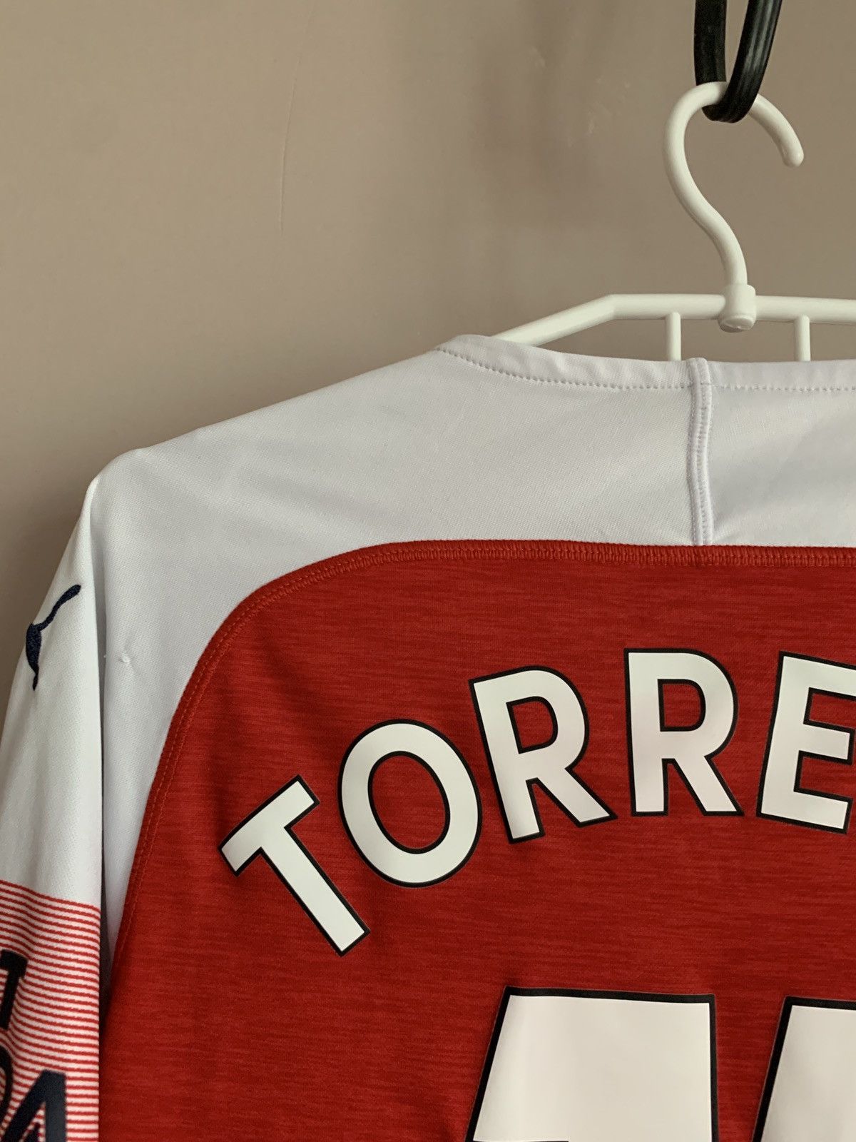 Puma Arsenal London Home Football Shirt Puma Soccer TORREIRA#11 Size US XS / EU 42 / 0 - 10 Thumbnail