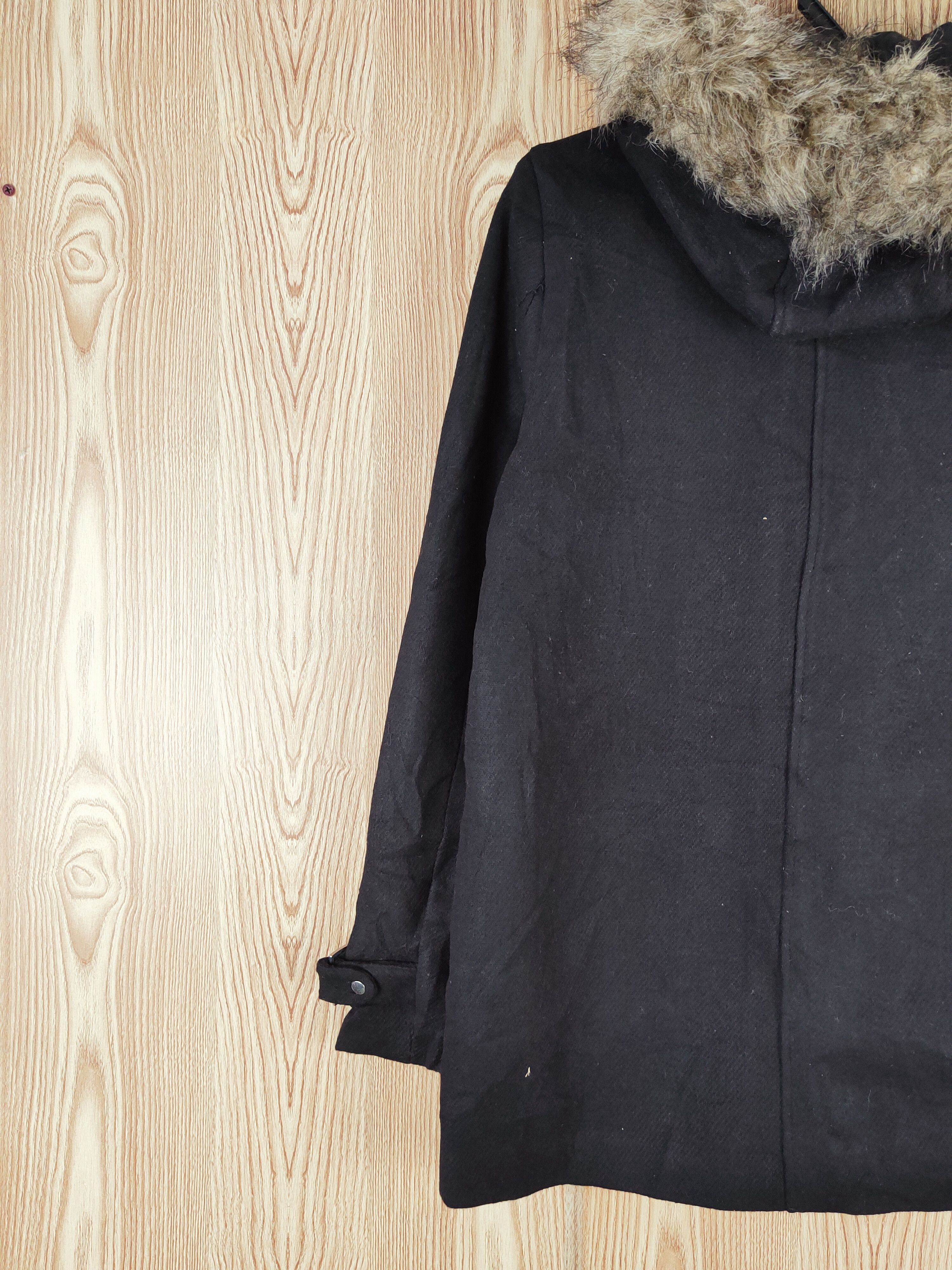 Divided × H&M × Vintage Vintage Cross Over 💥Divided ❌ H&M Black Hoodie Parkas Size US S / EU 44-46 / 1 - 7 Thumbnail