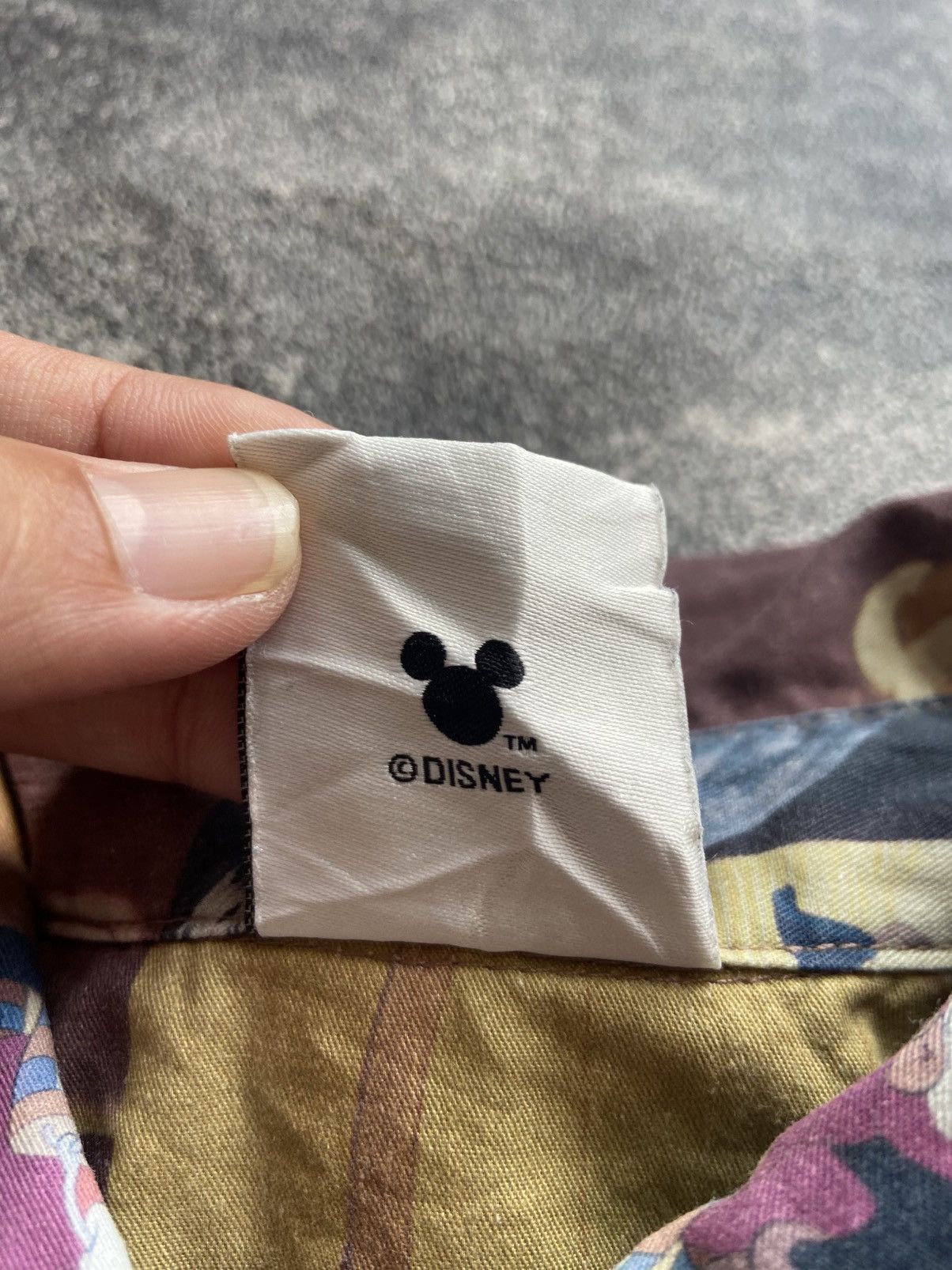 Disney Disney X Moussy All Over Print Shirt Size US XL / EU 56 / 4 - 8 Thumbnail