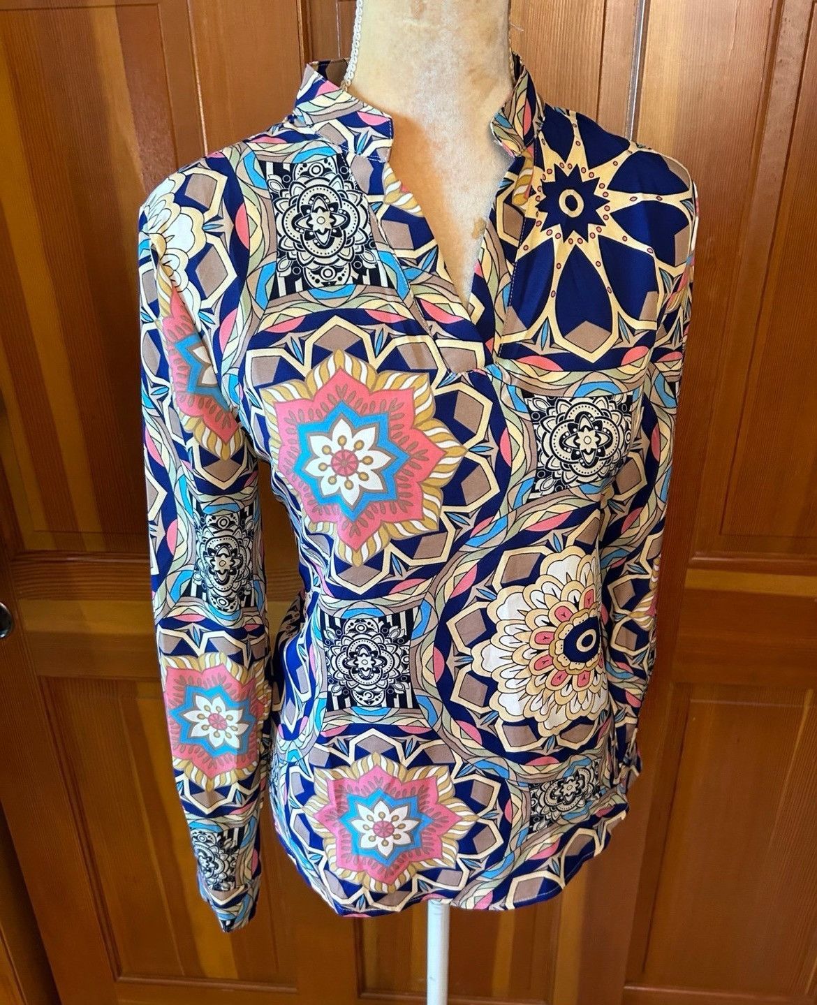 Designer × Other NWT, Lavishly Paris Mandala Print Batwing Sleeve Blouse Size S / US 4 / IT 40 - 9 Thumbnail